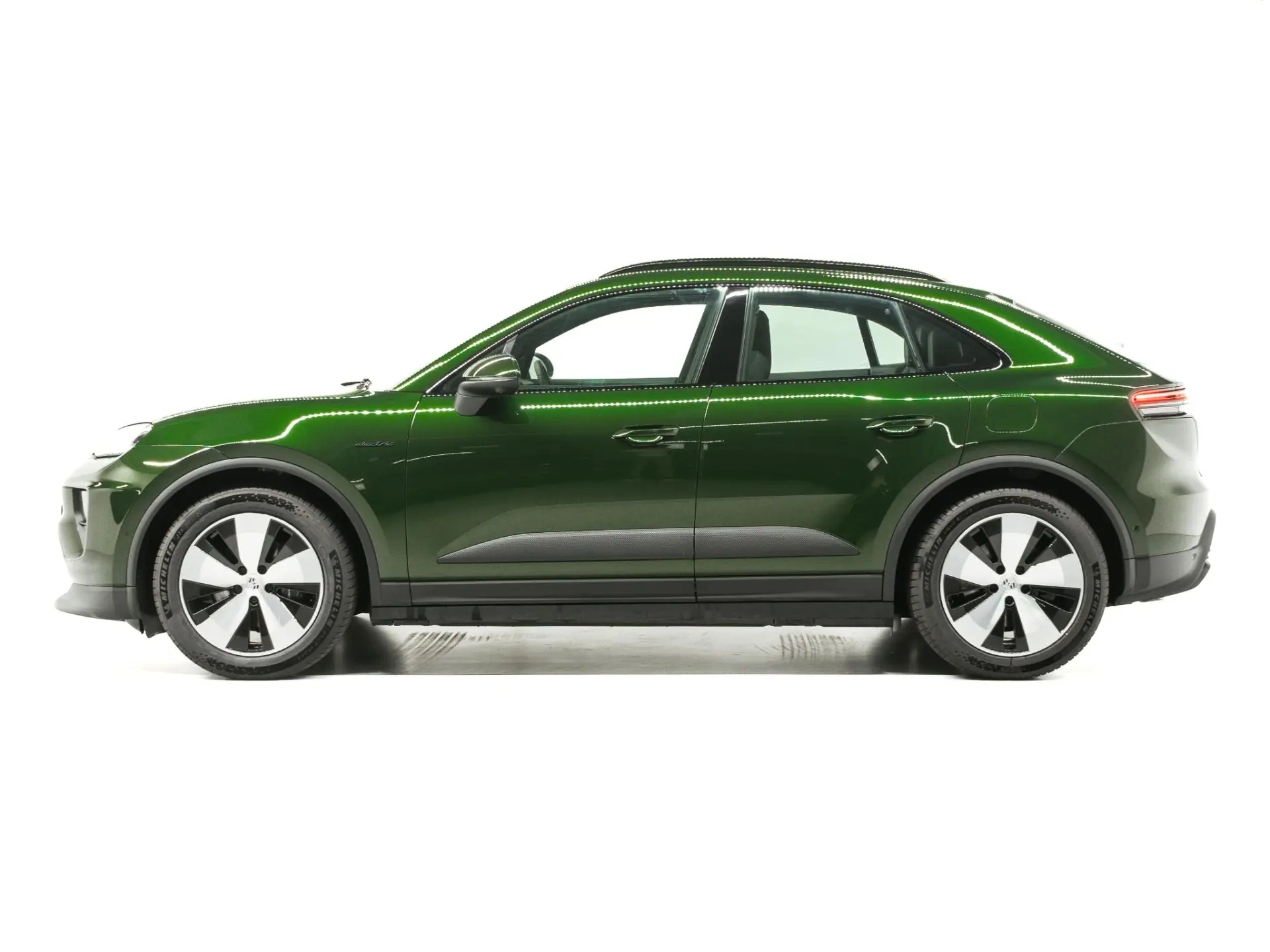 Macan 4