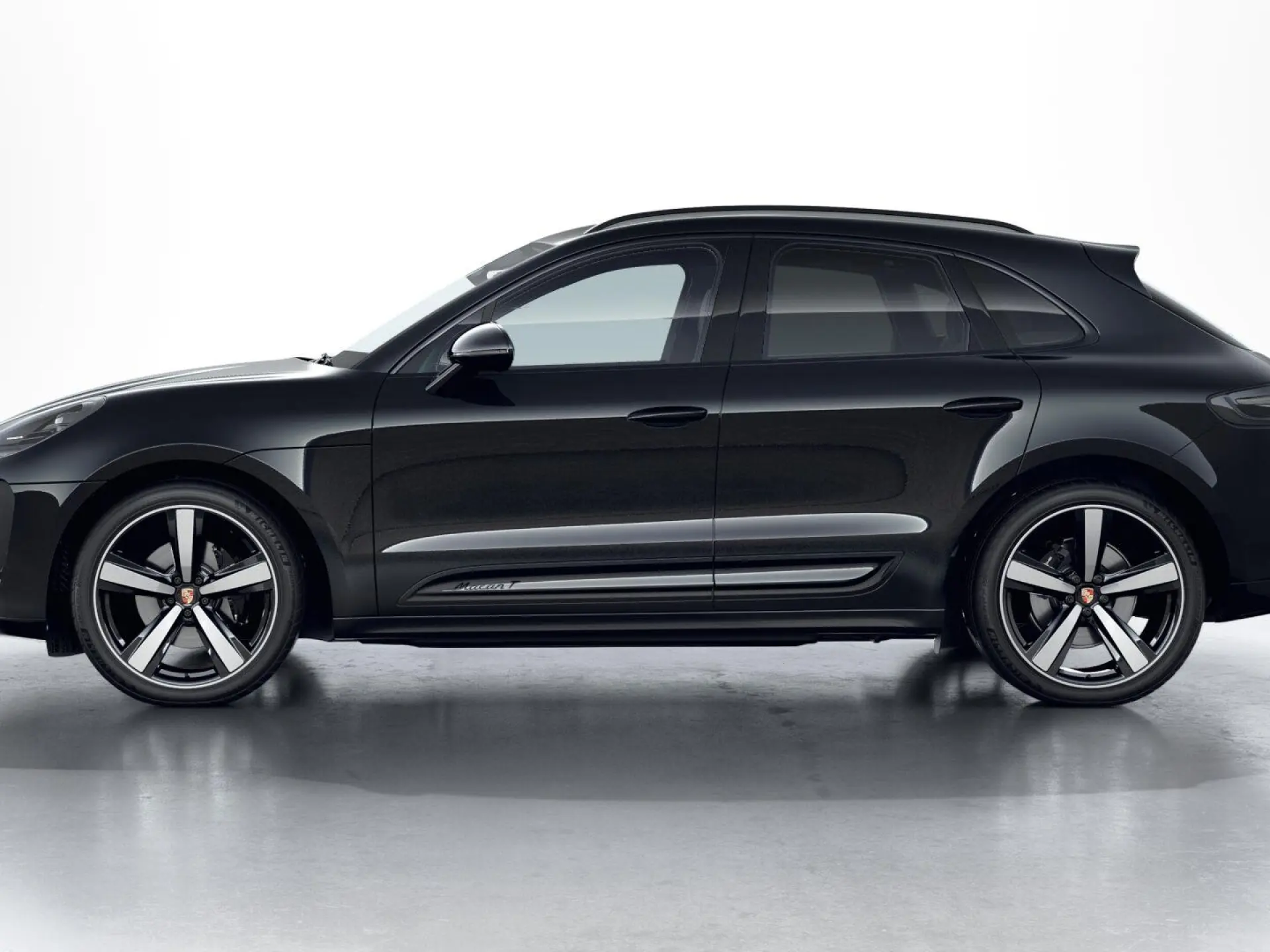 Macan T