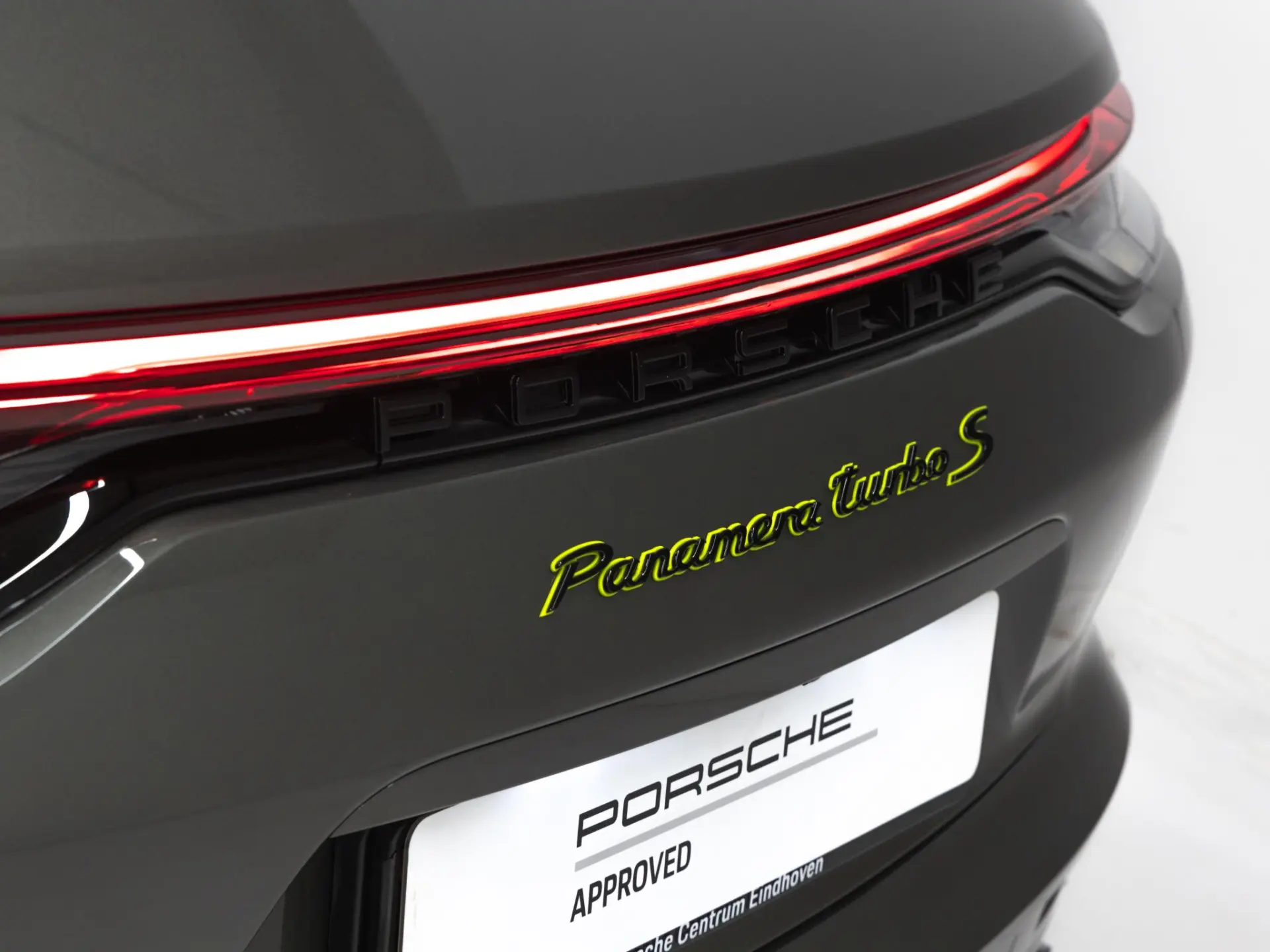 Panamera Turbo S E-Hybrid Sport Turismo