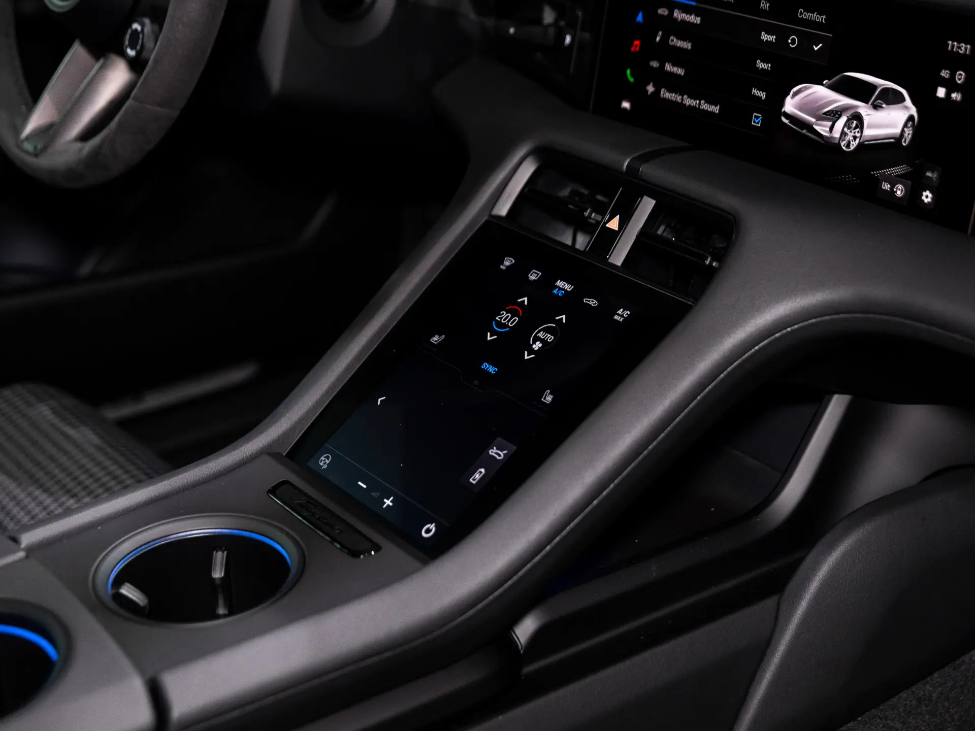 Taycan 4 Cross Turismo