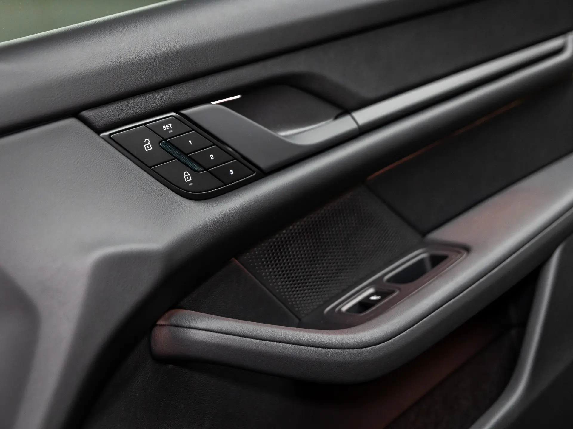 Taycan 4 Cross Turismo