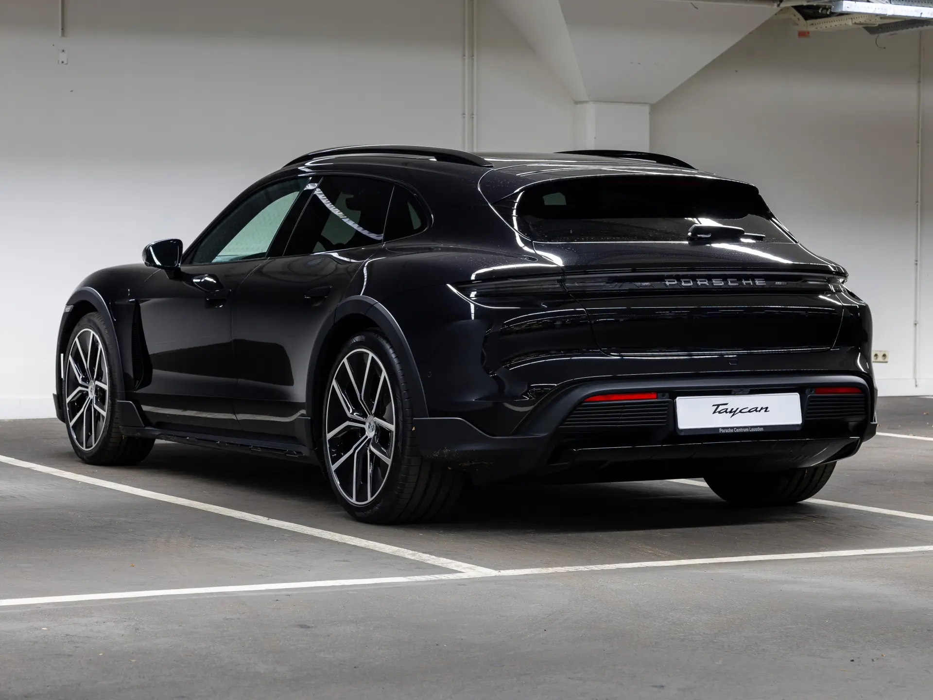 Taycan 4 Cross Turismo