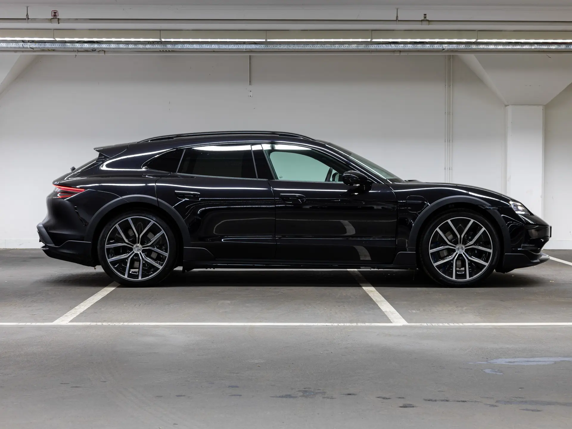 Taycan 4 Cross Turismo