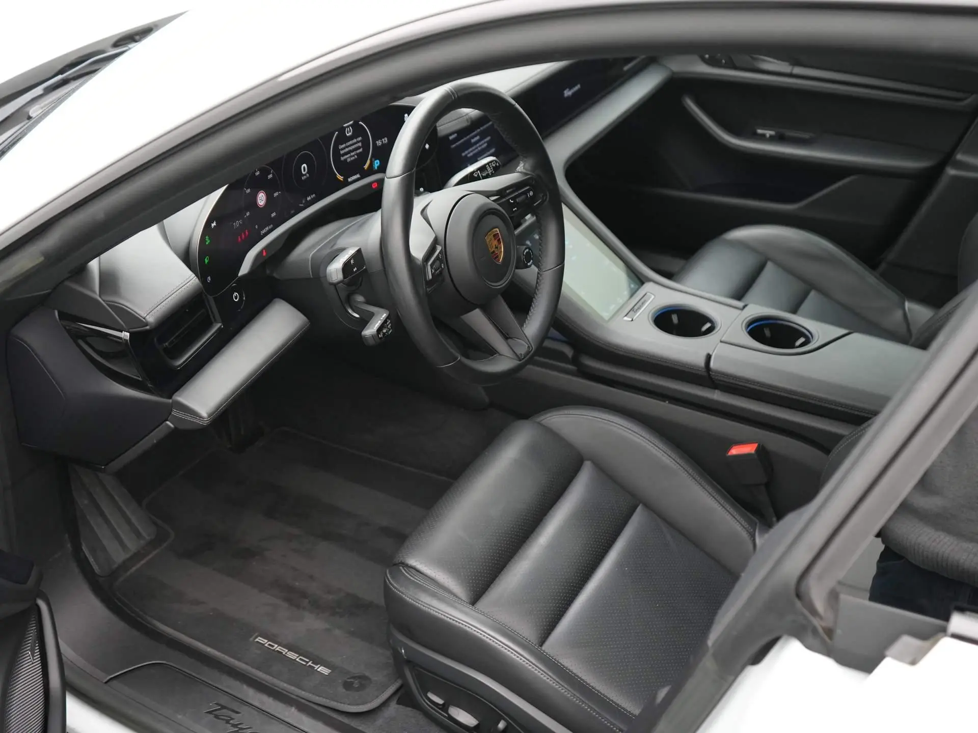 Taycan 4 Cross Turismo