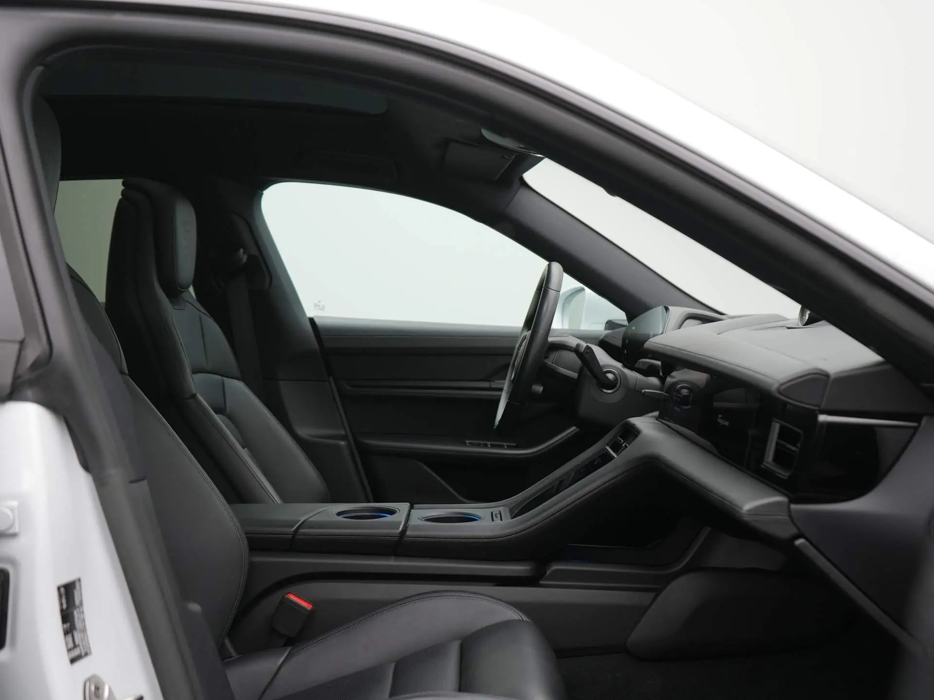 Taycan 4 Cross Turismo
