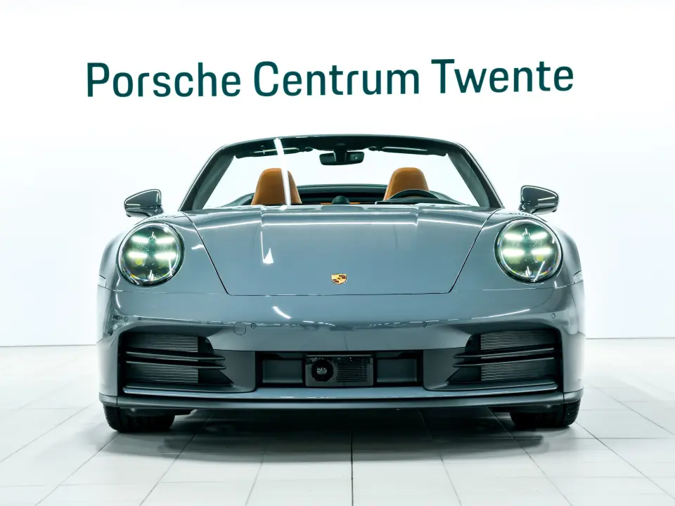 Porsche 911 Carrera Cabriolet