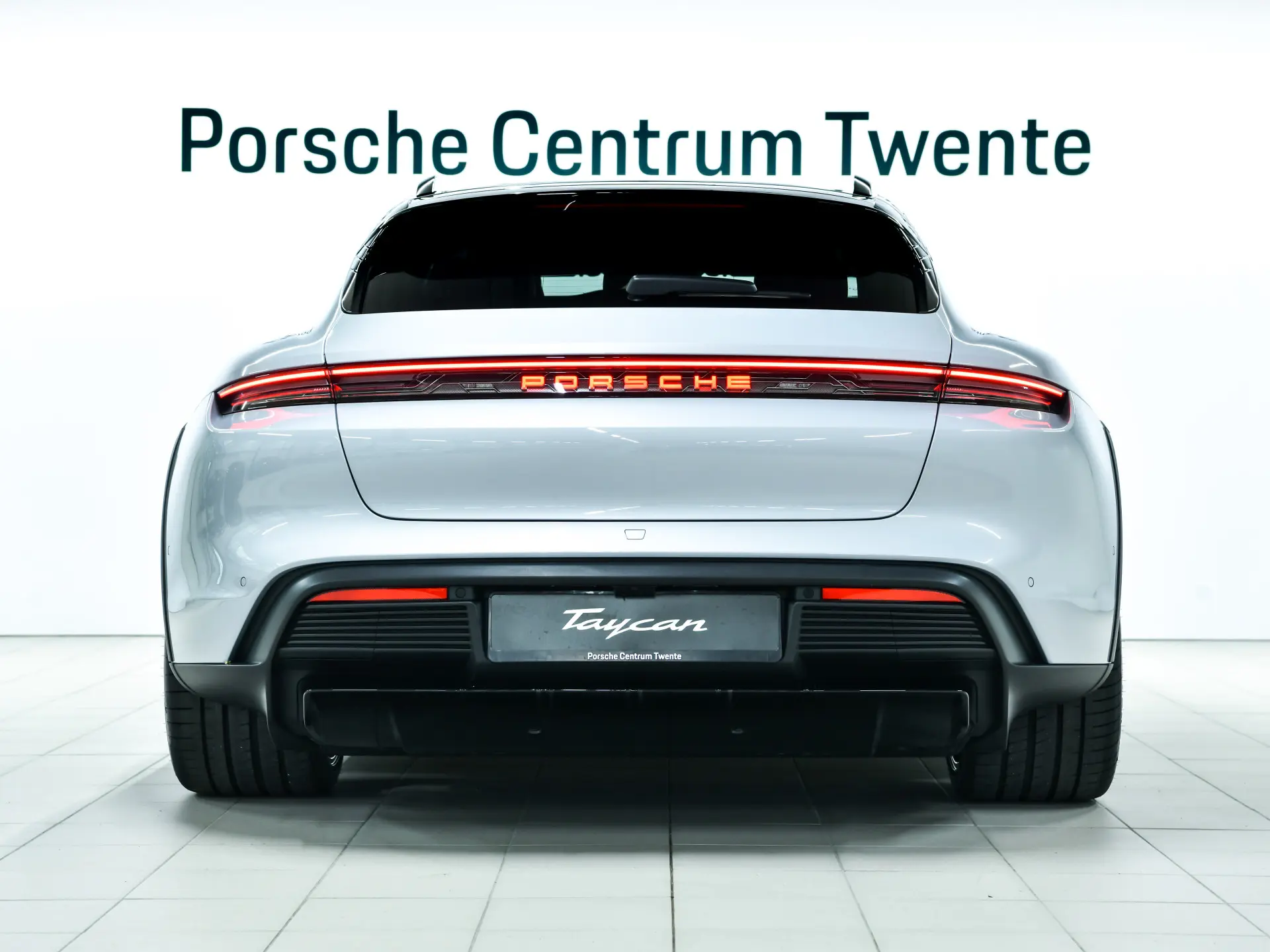 Taycan 4 Cross Turismo 