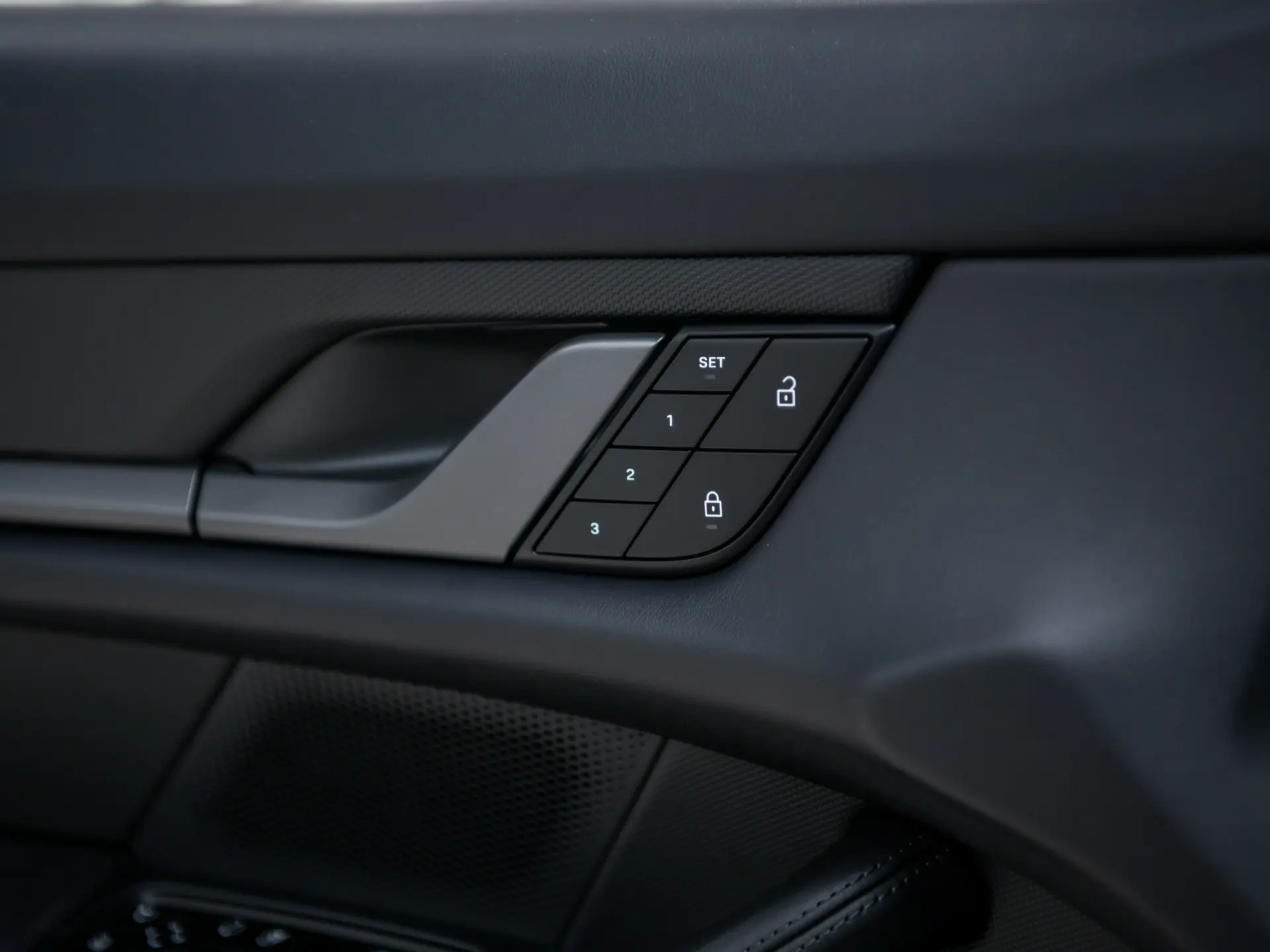 Taycan 4 Cross Turismo 