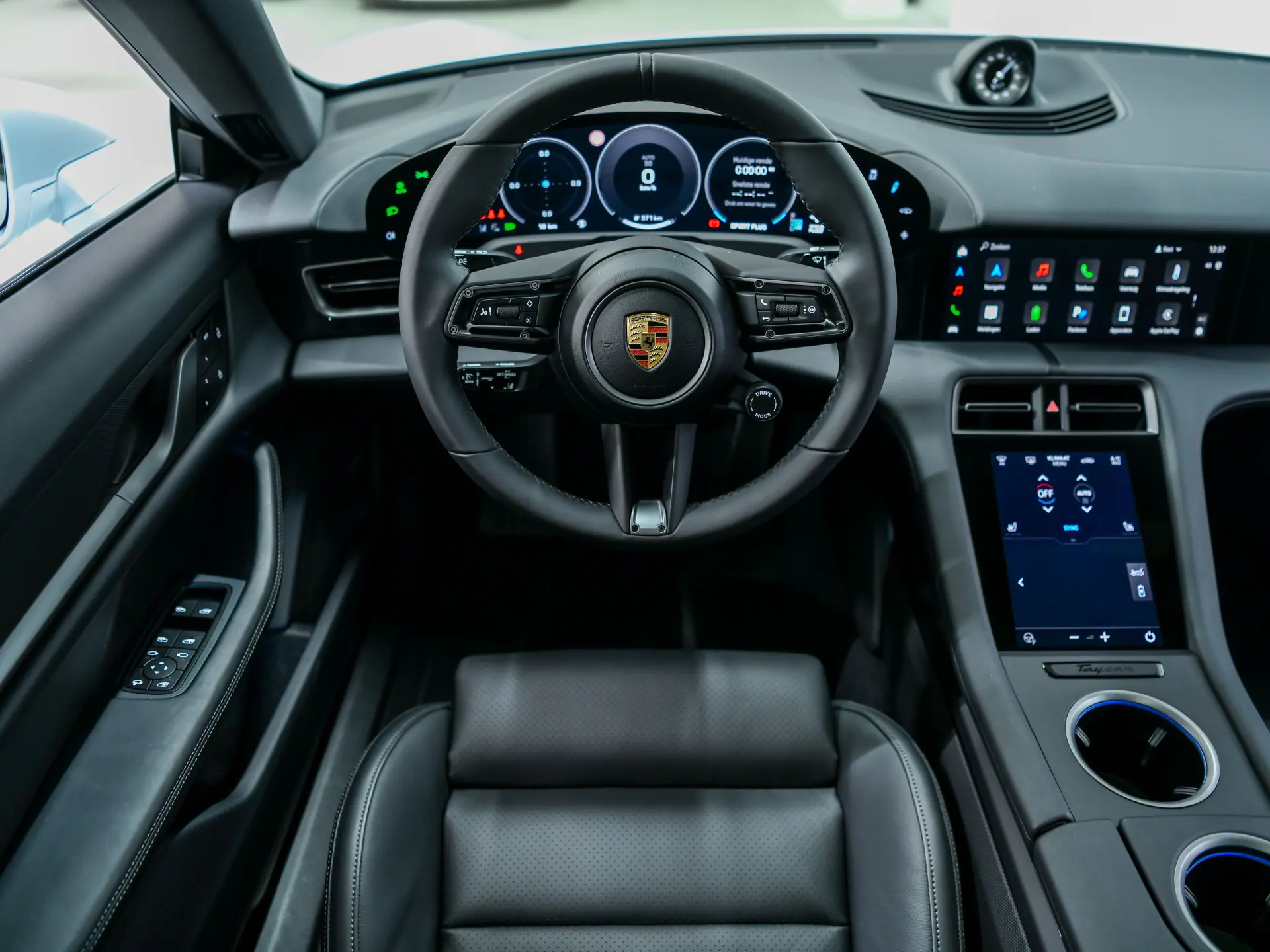 Taycan 4 Cross Turismo 