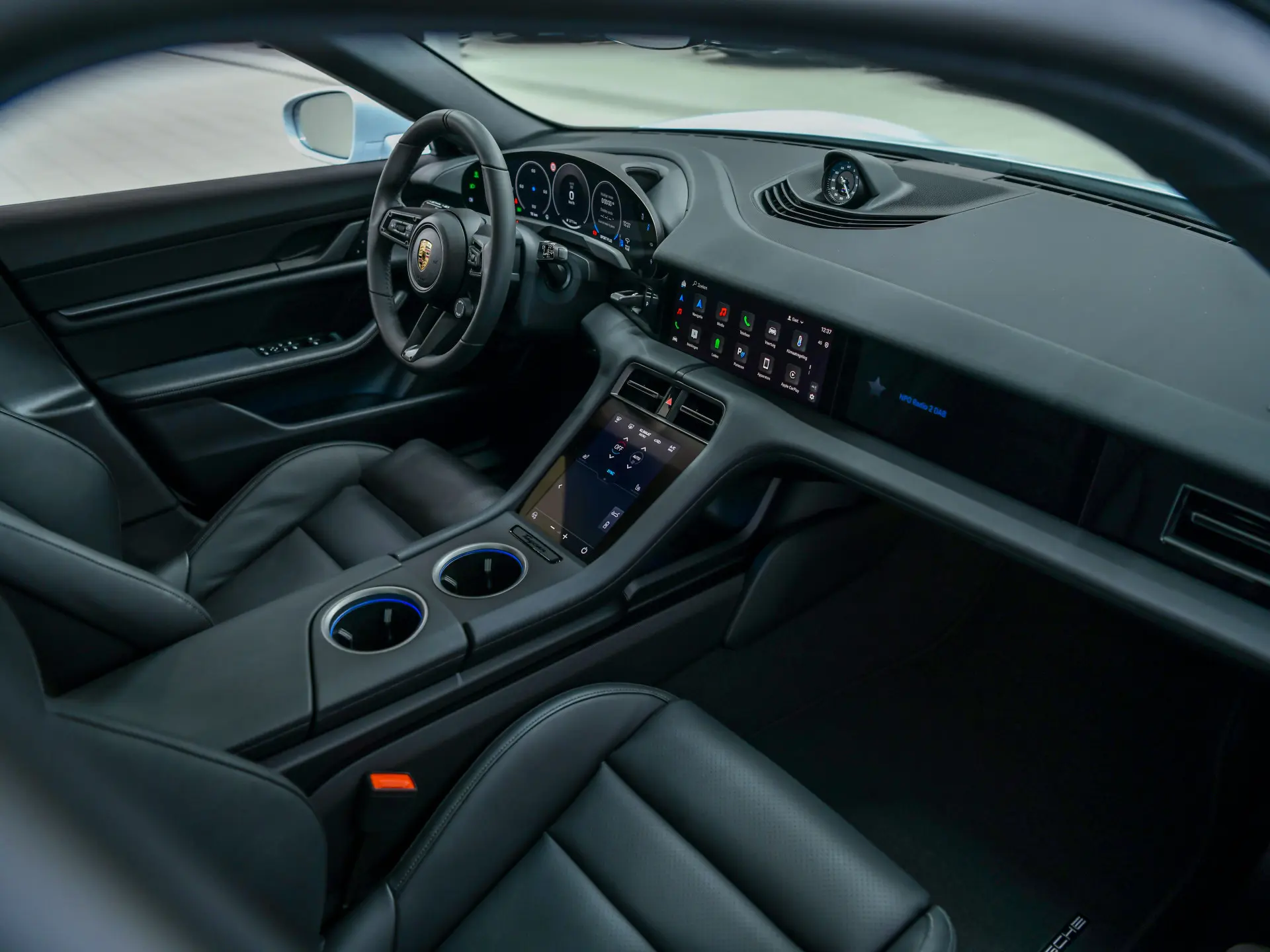 Taycan 4 Cross Turismo 