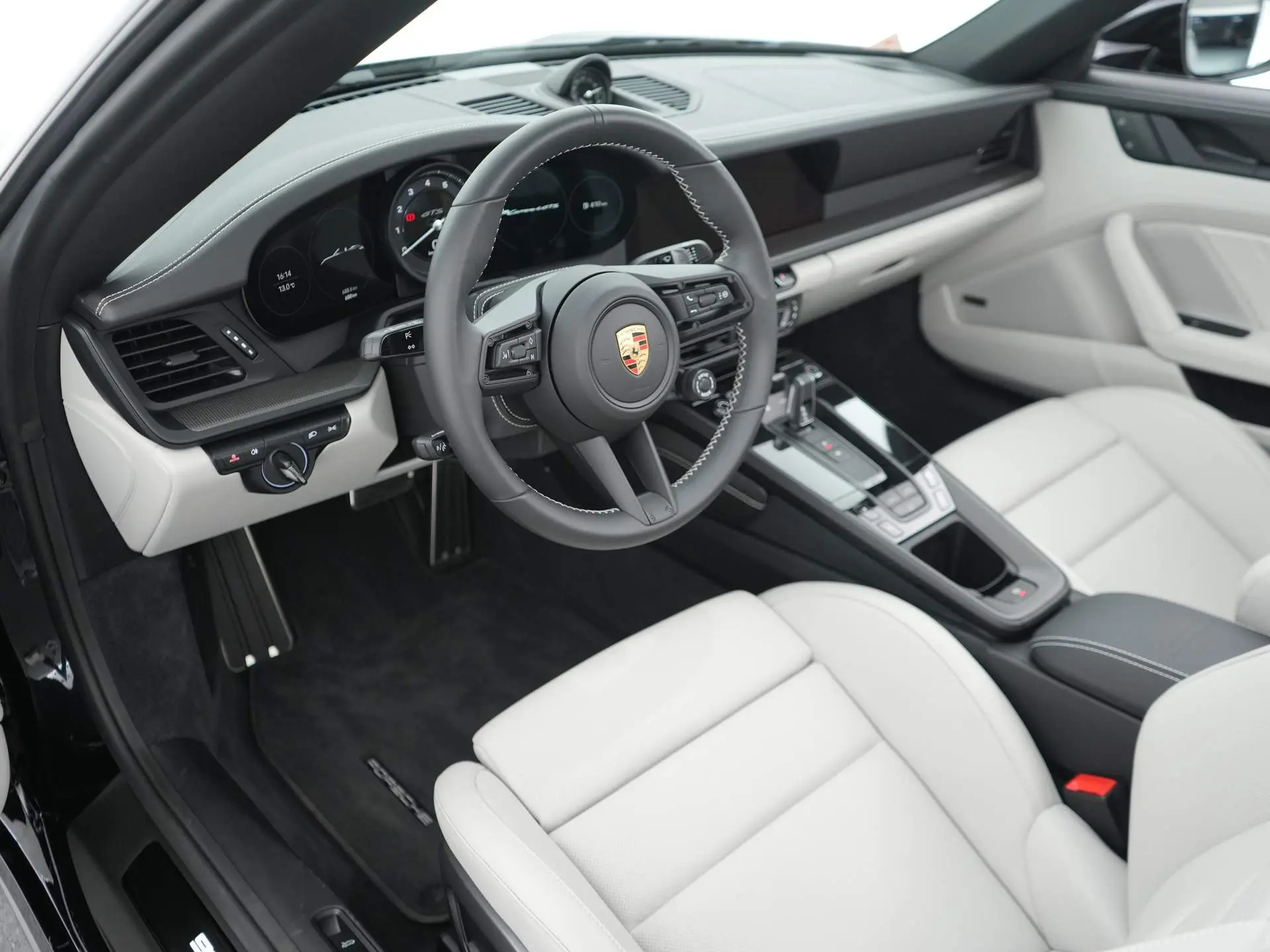 911 Carrera 4 GTS Cabriolet