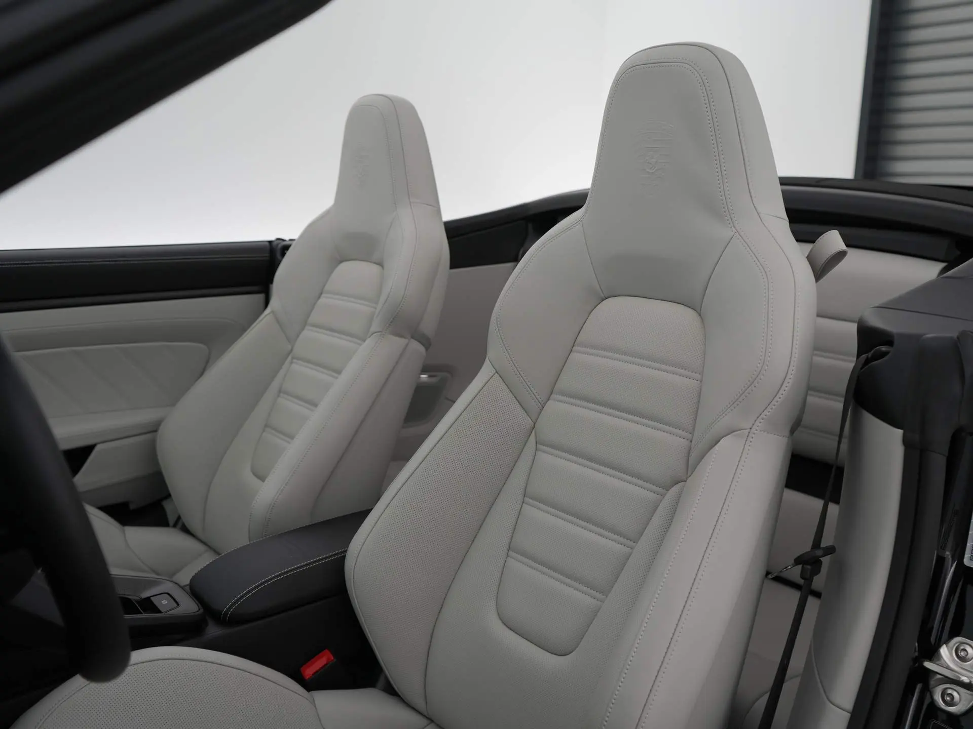 911 Carrera 4 GTS Cabriolet