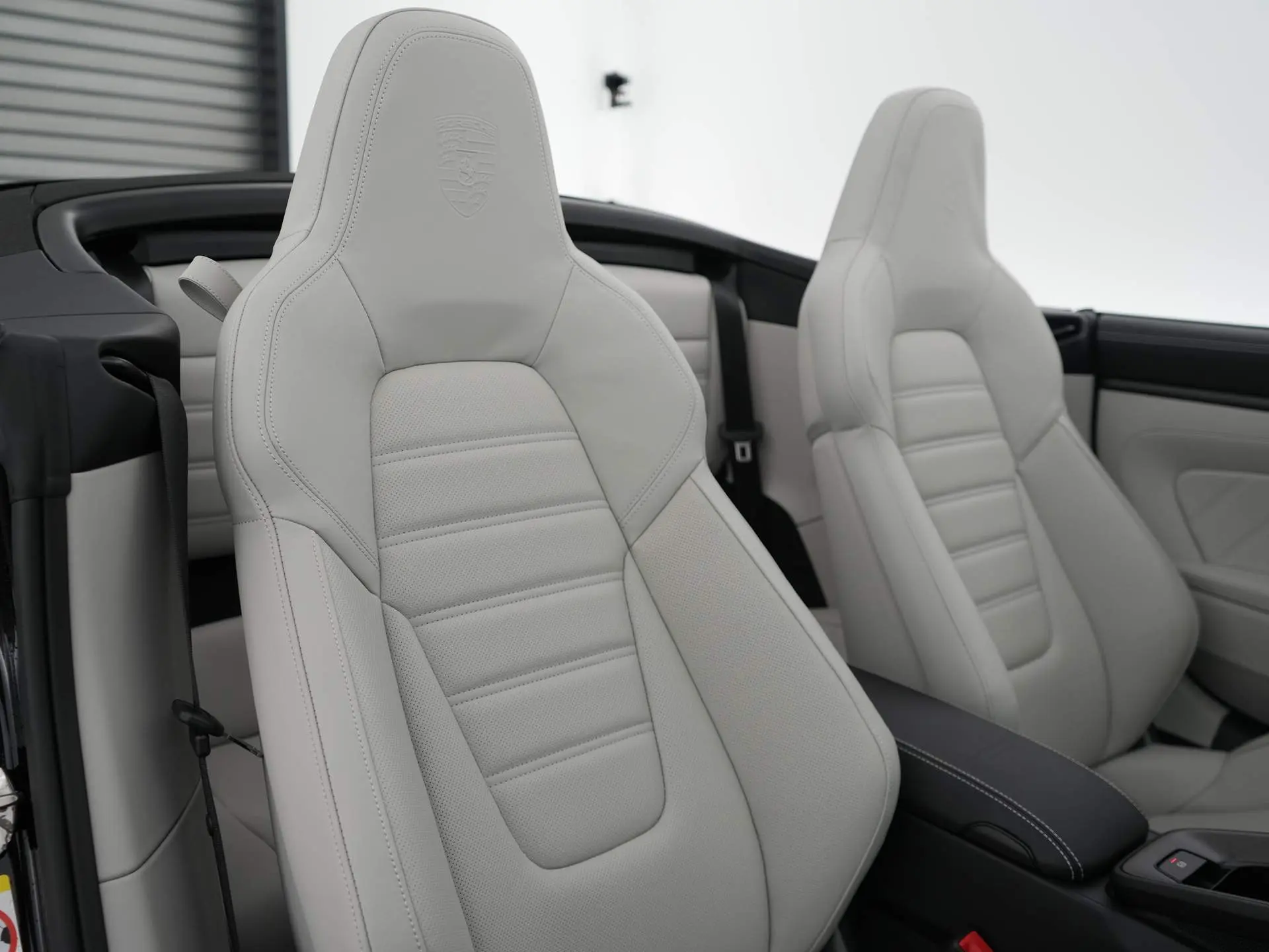 911 Carrera 4 GTS Cabriolet