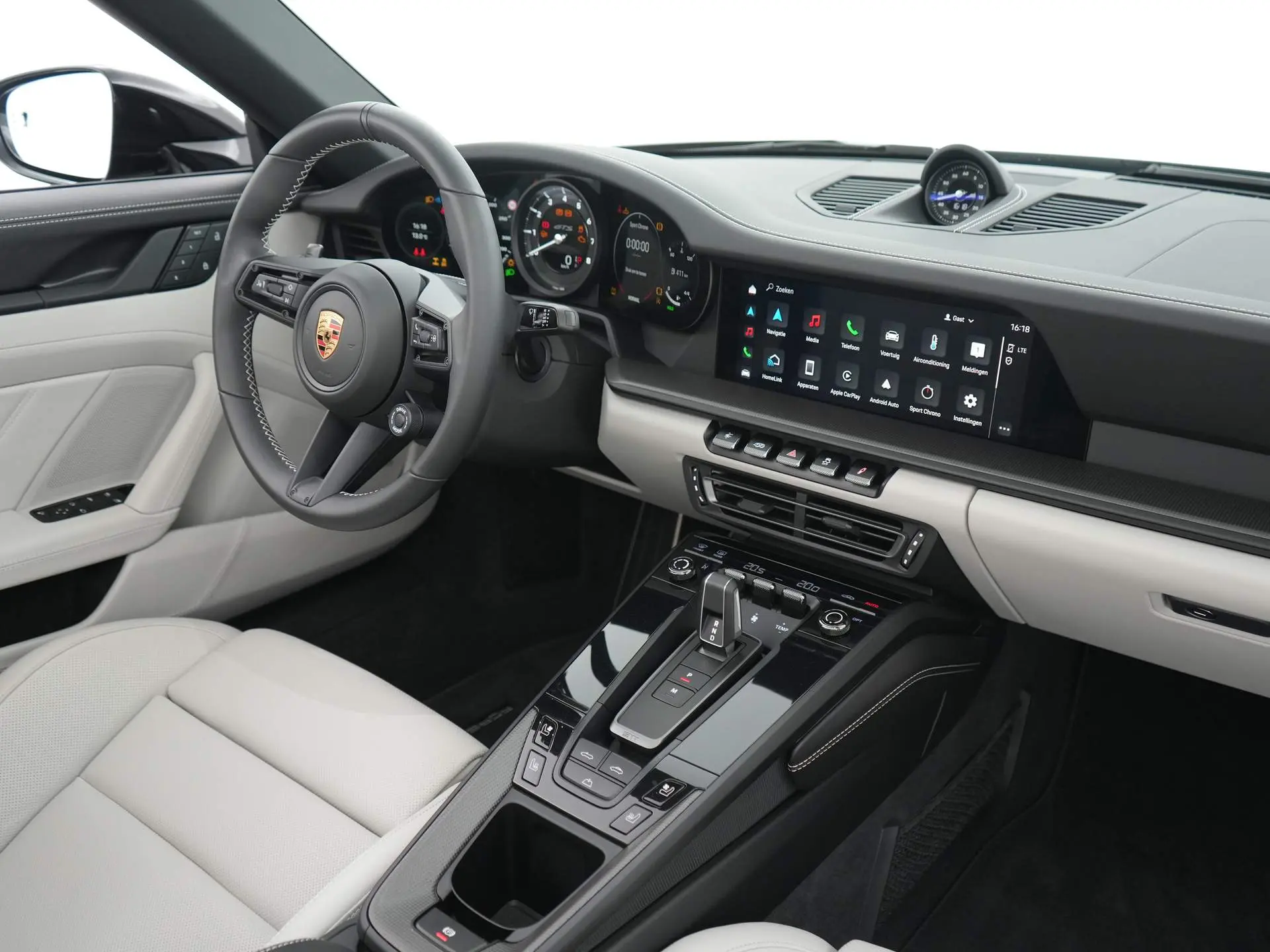 911 Carrera 4 GTS Cabriolet