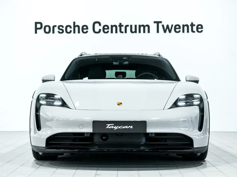 Taycan 4 Cross Turismo 
