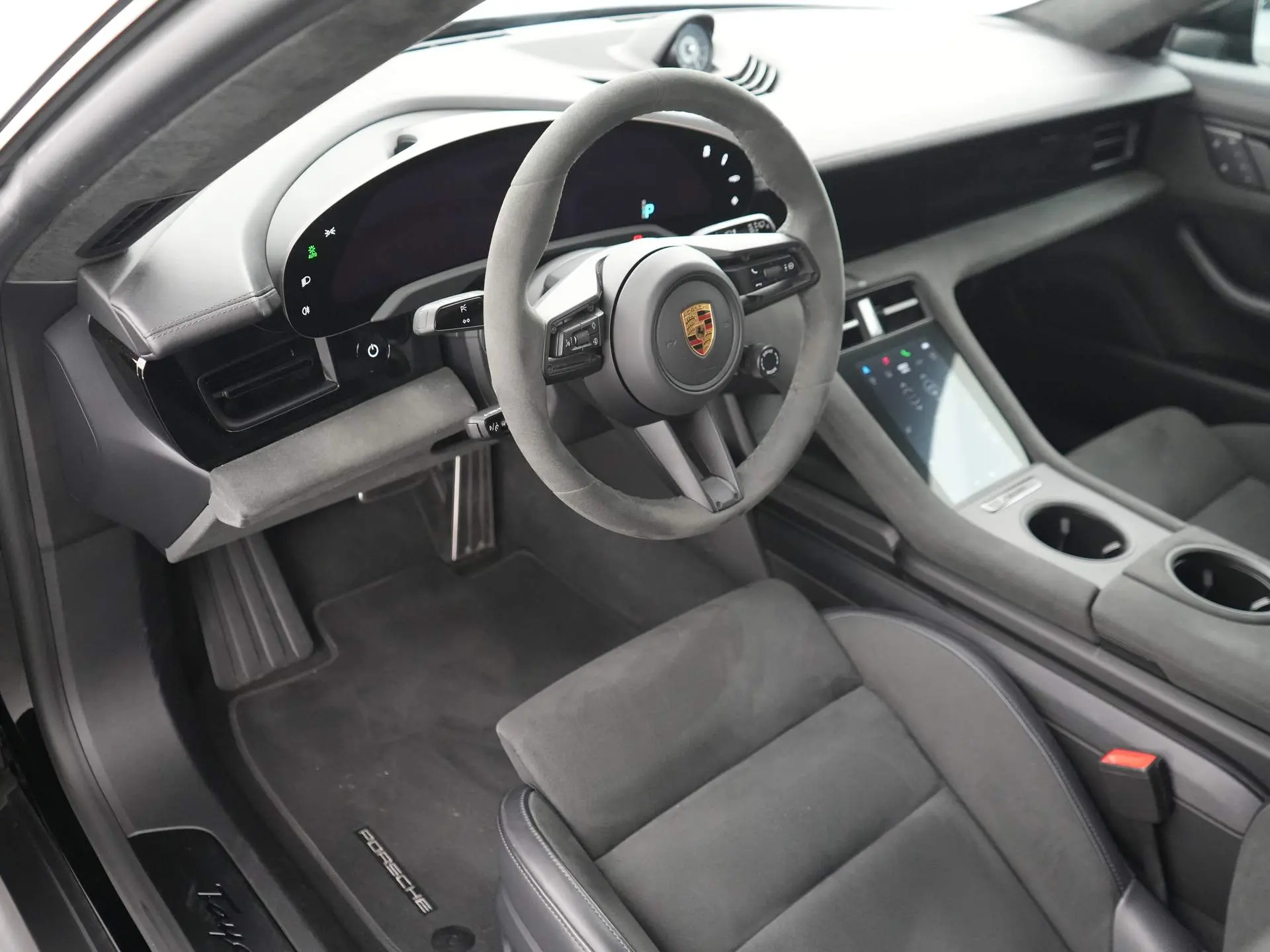 Taycan GTS Sport Turismo