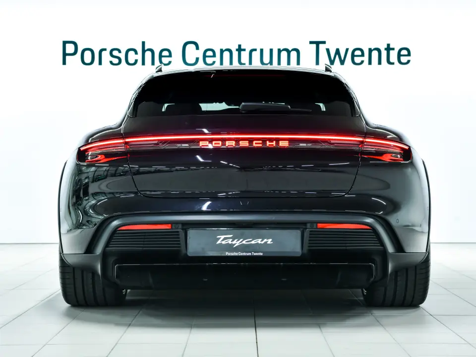 Taycan 4 Cross Turismo