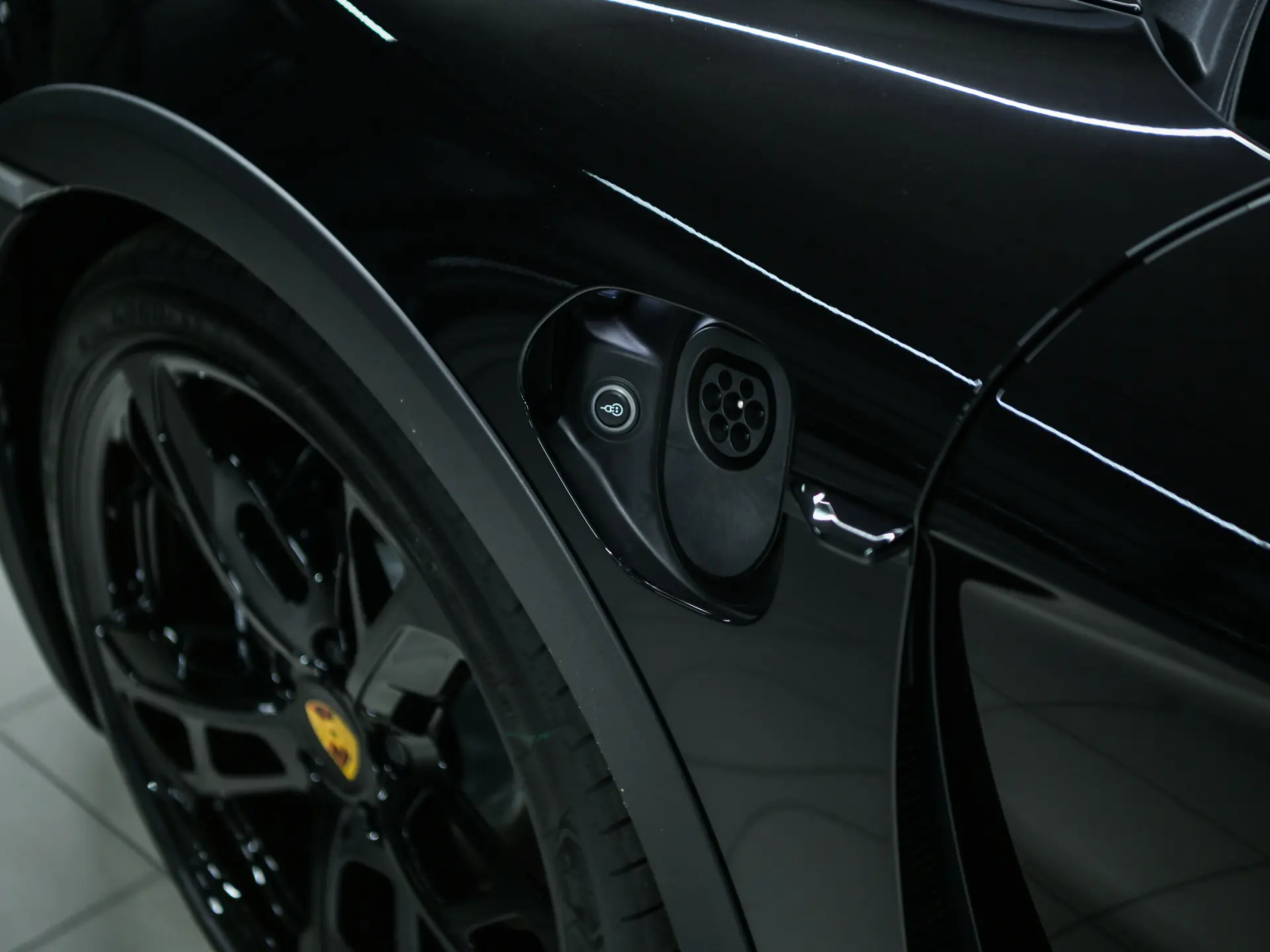 Taycan 4 Cross Turismo