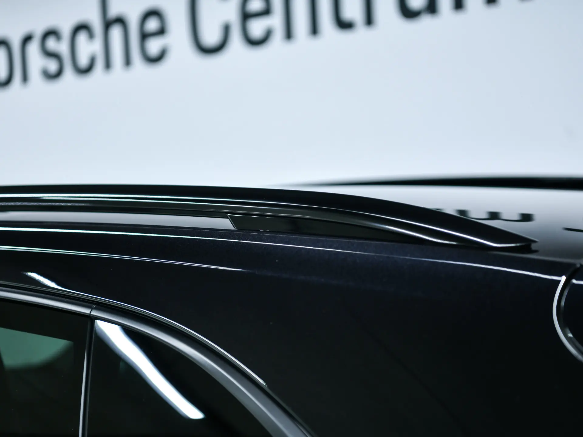 Taycan 4 Cross Turismo