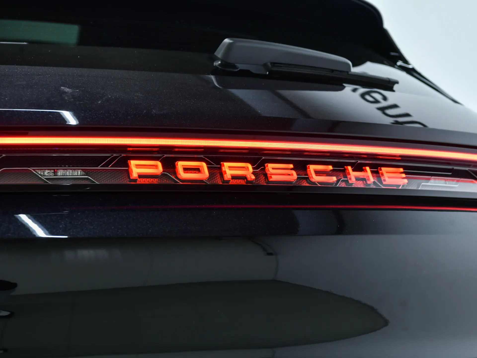 Taycan 4 Cross Turismo