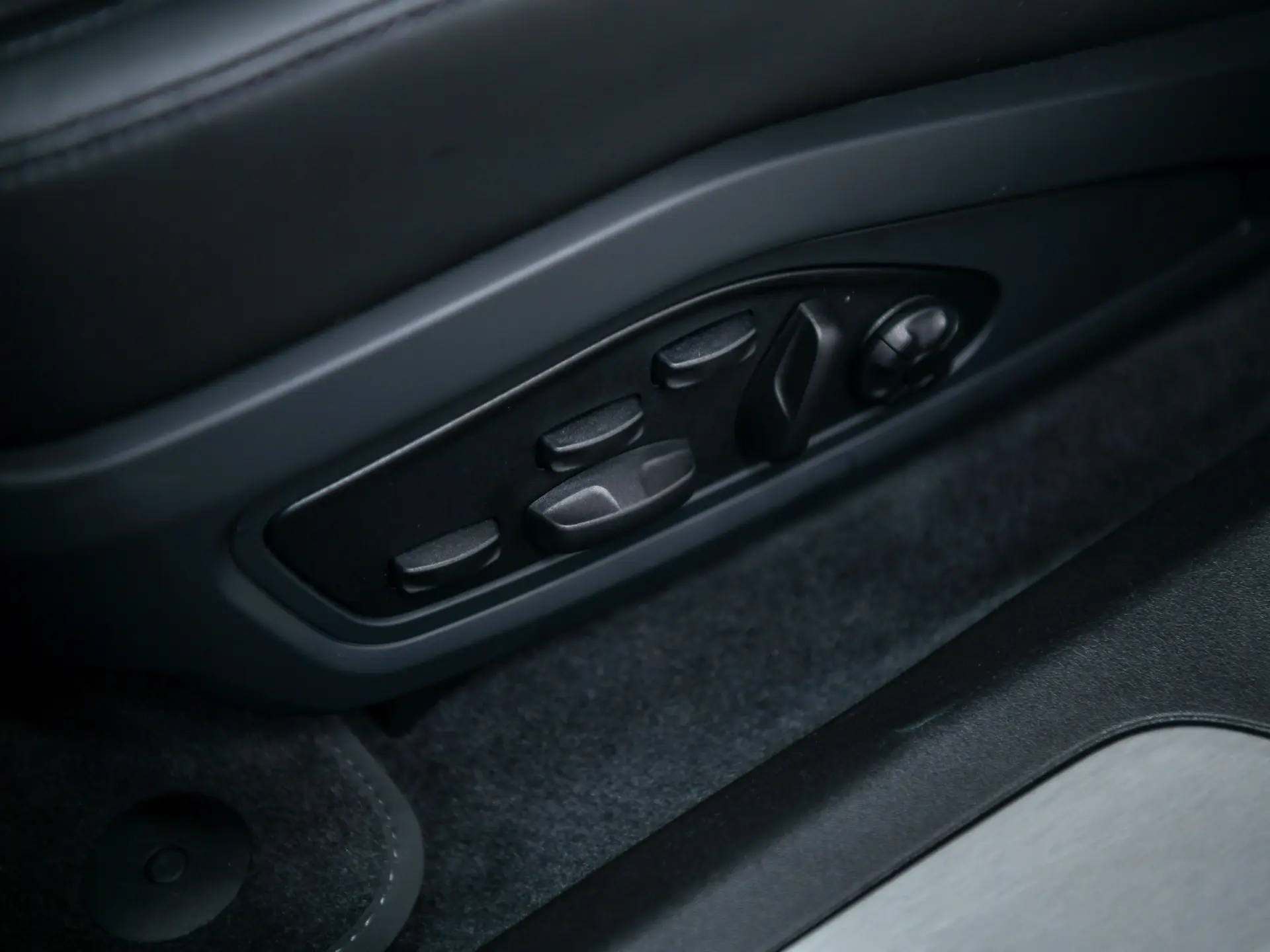 Taycan 4 Cross Turismo