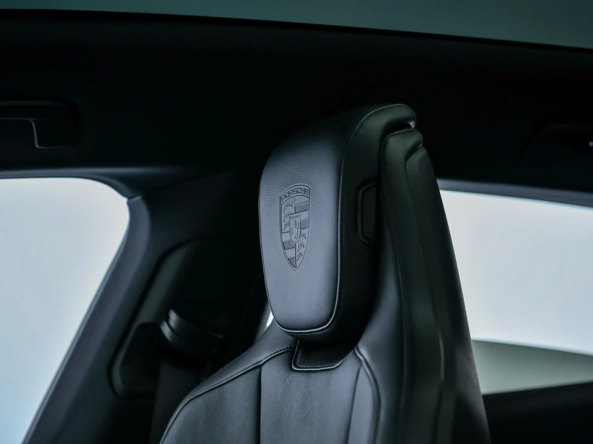 Taycan 4 Cross Turismo