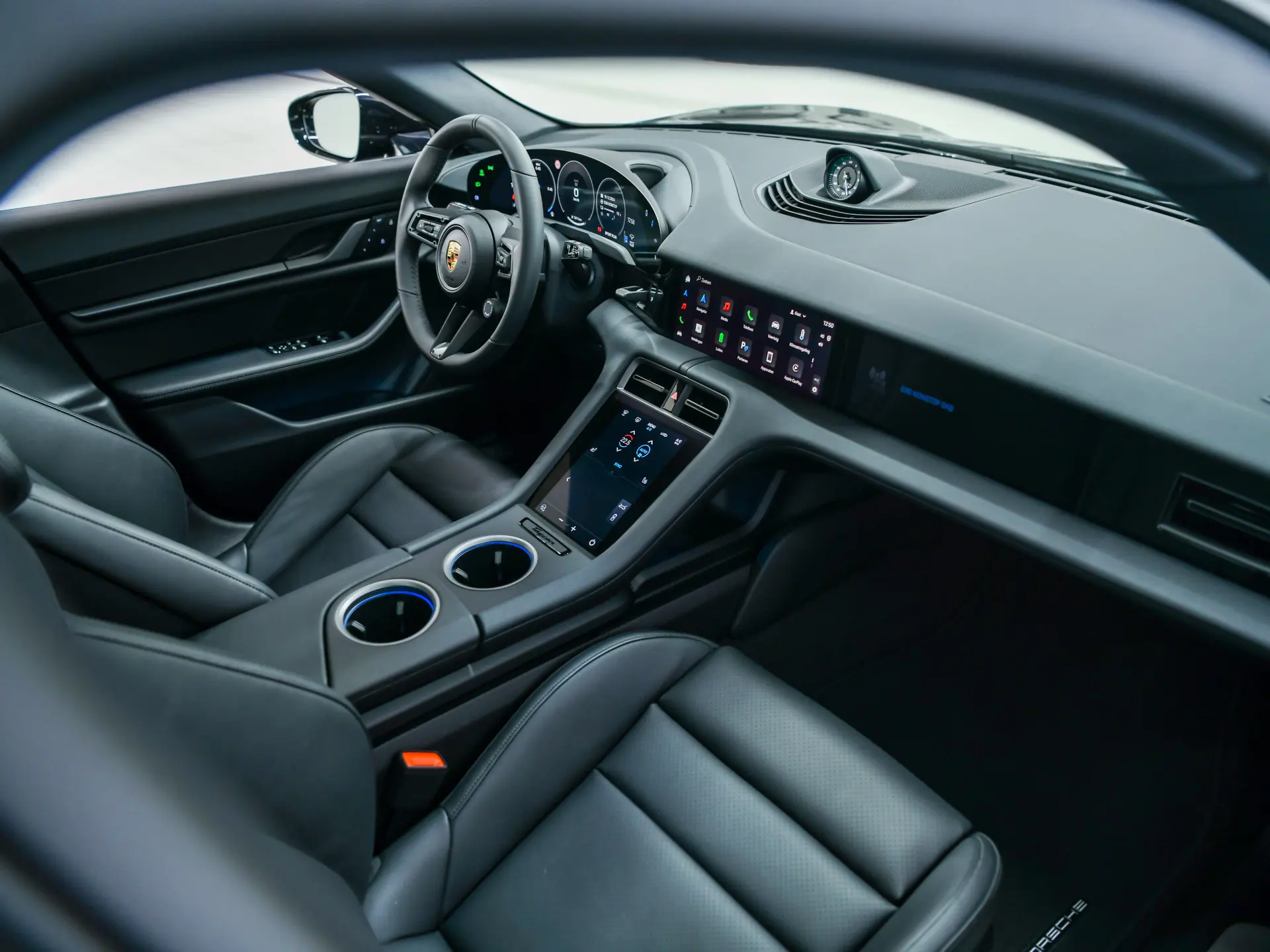 Taycan 4 Cross Turismo