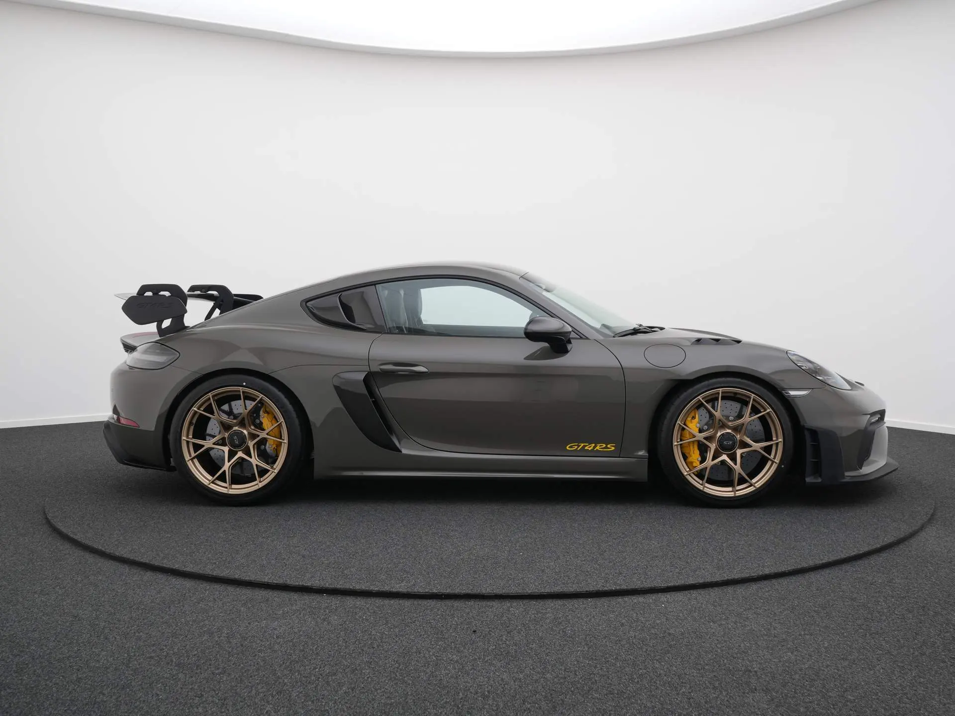718 Cayman GT4 RS