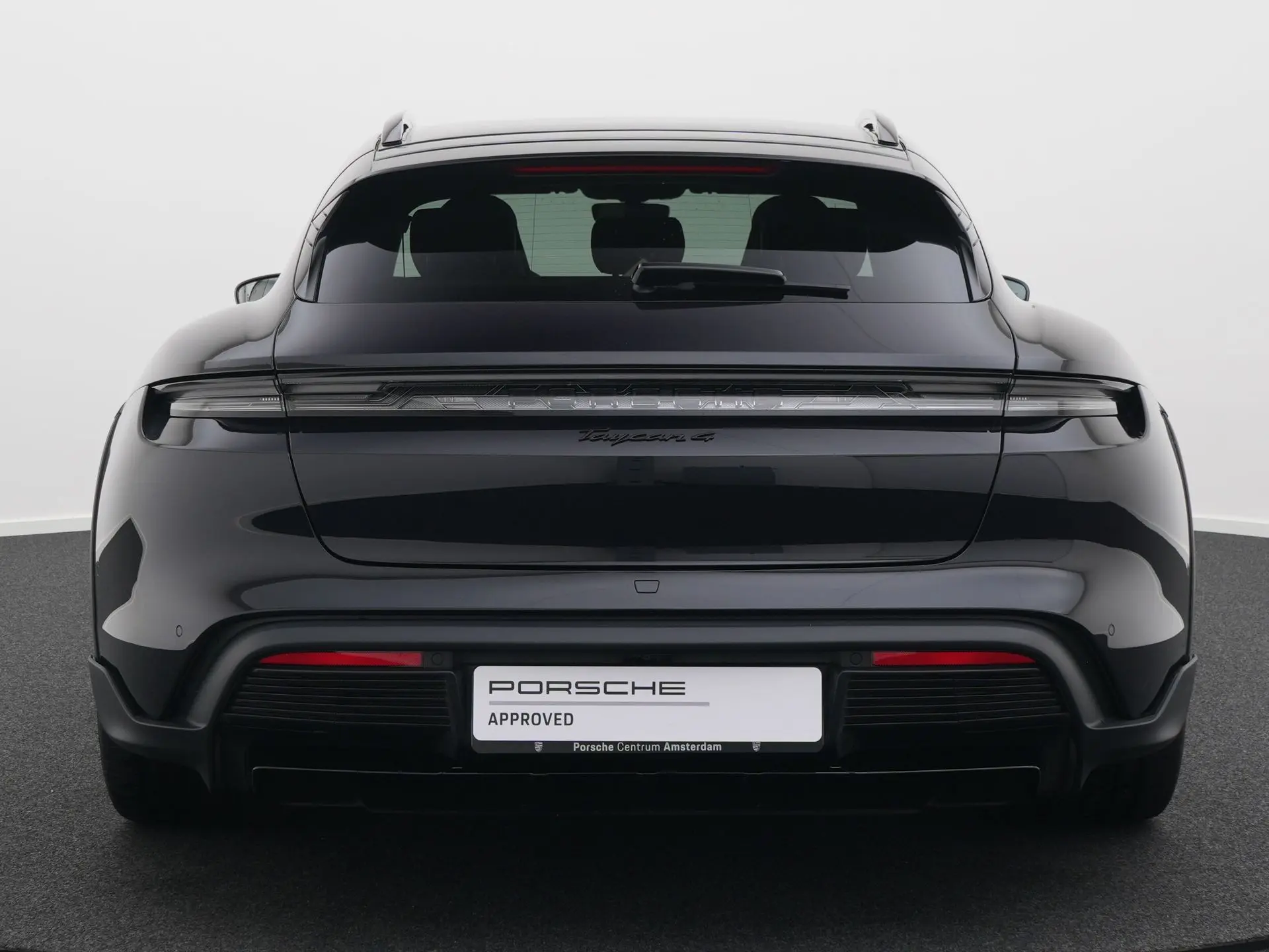 Taycan 4 Cross Turismo