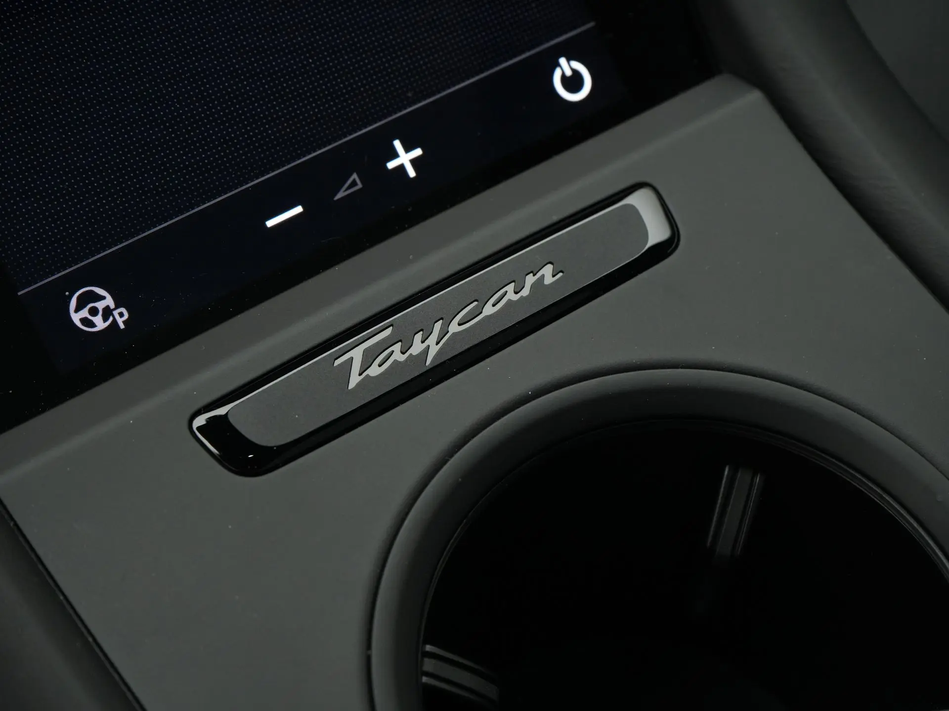 Taycan 4 Cross Turismo