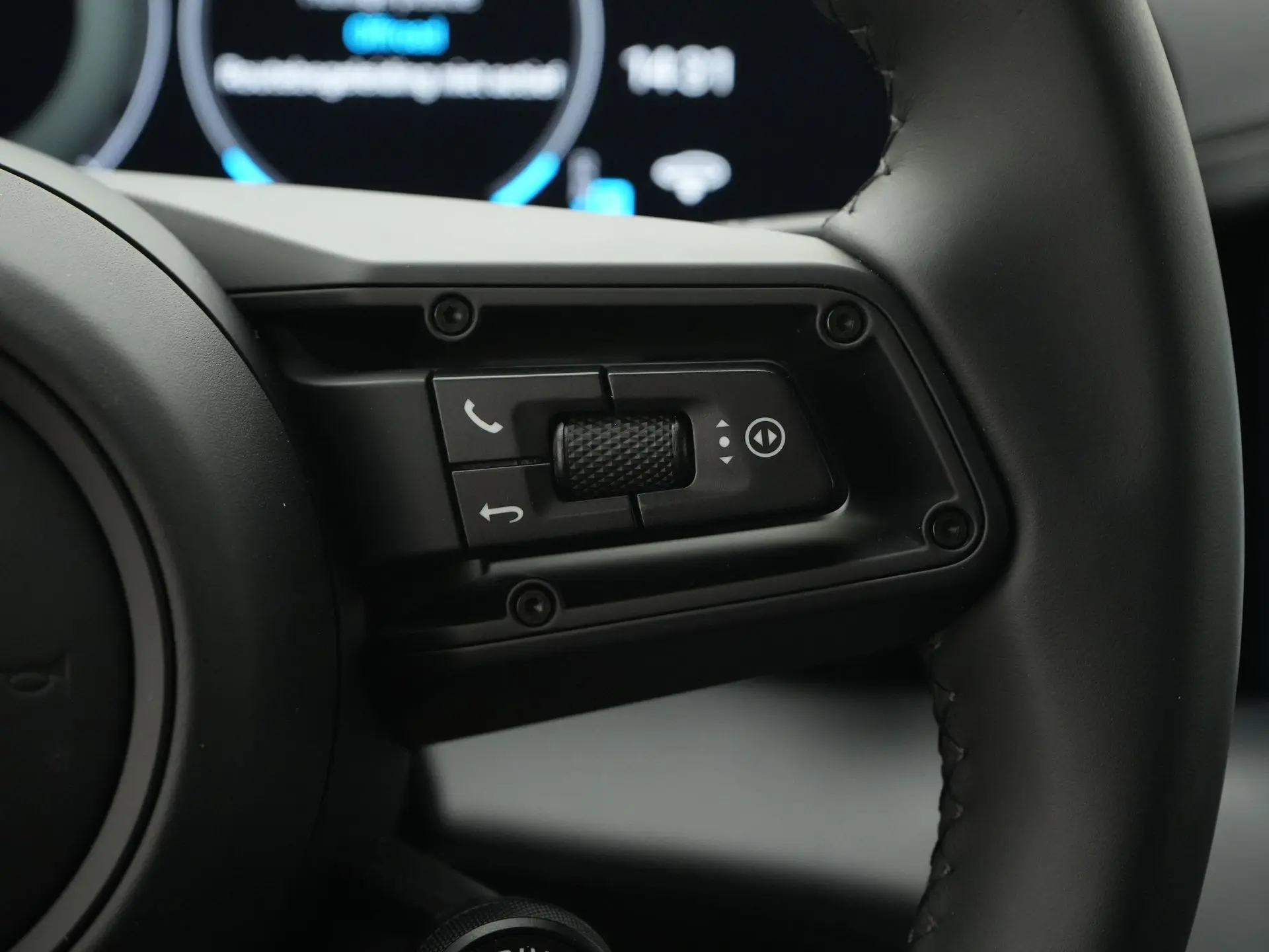 Taycan 4 Cross Turismo