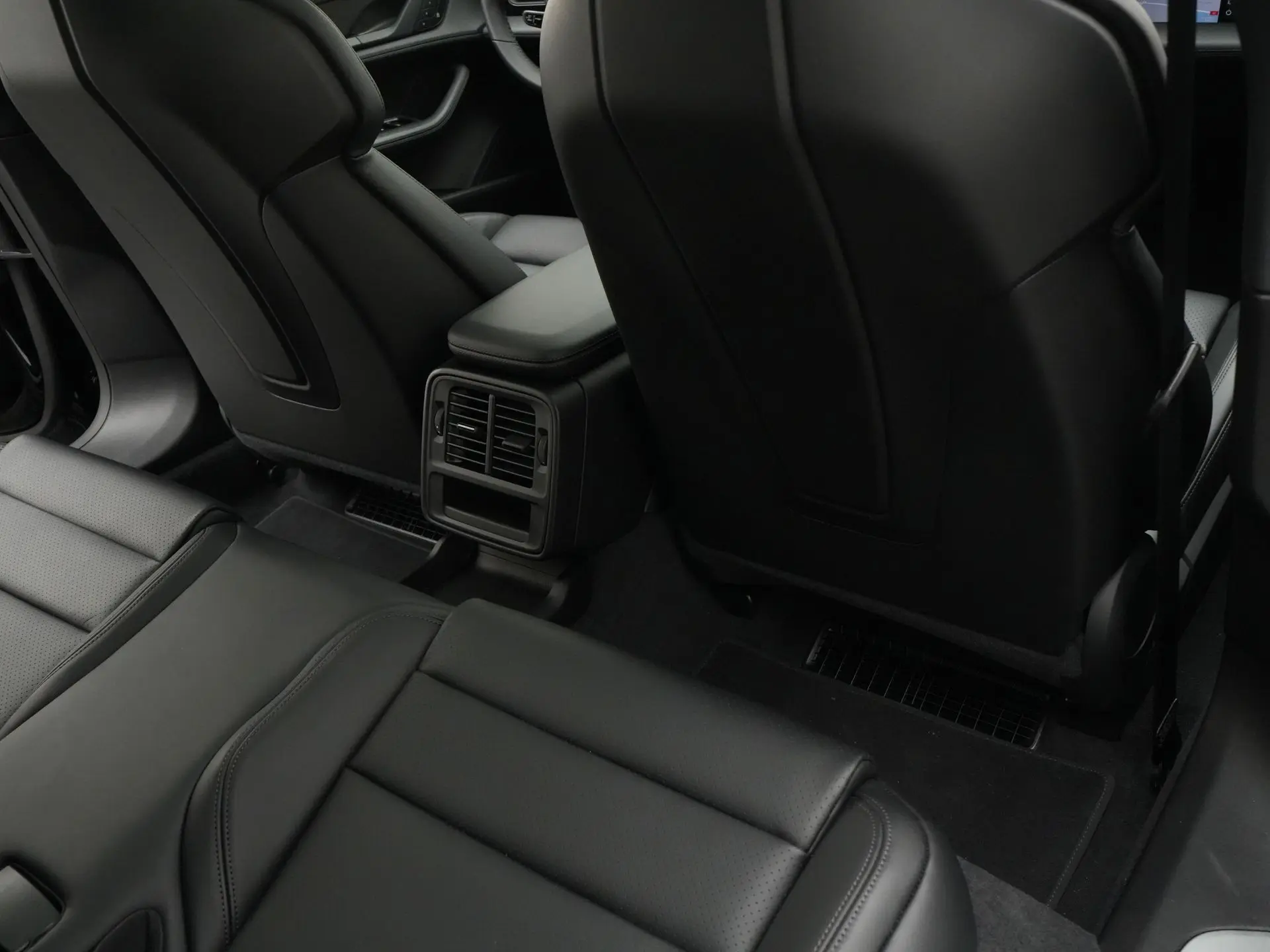 Taycan 4 Cross Turismo