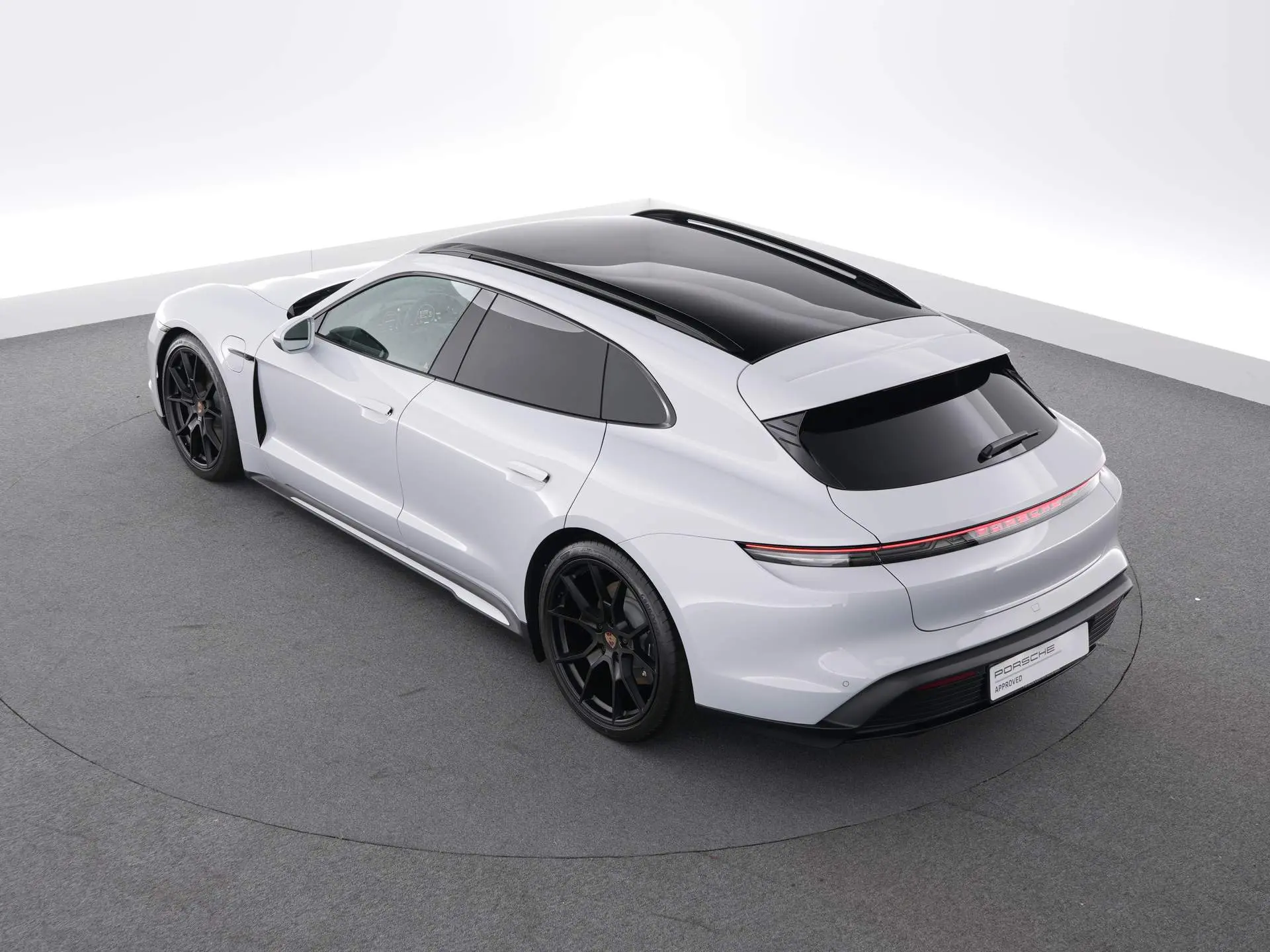 Taycan Sport Tursimo