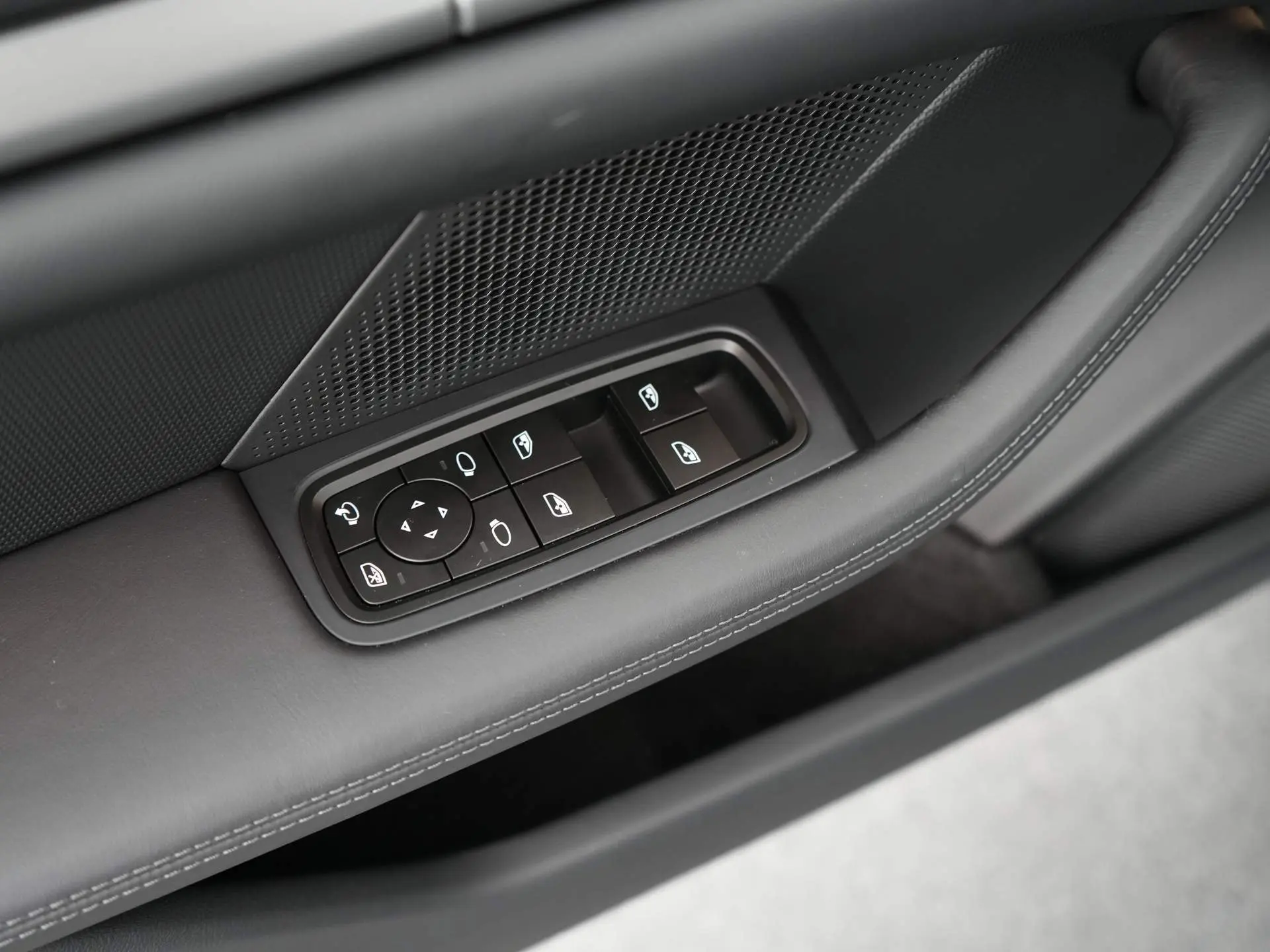 Taycan Sport Tursimo