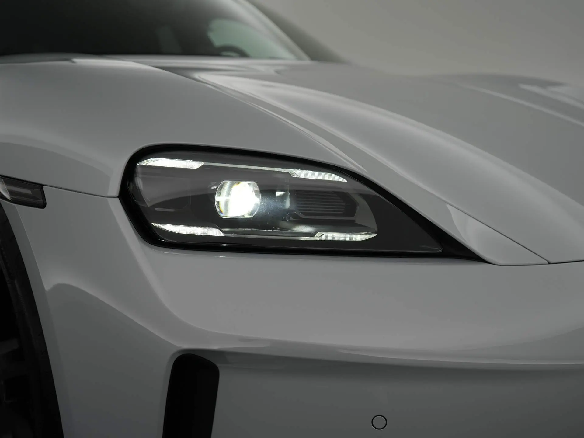 Taycan Sport Tursimo