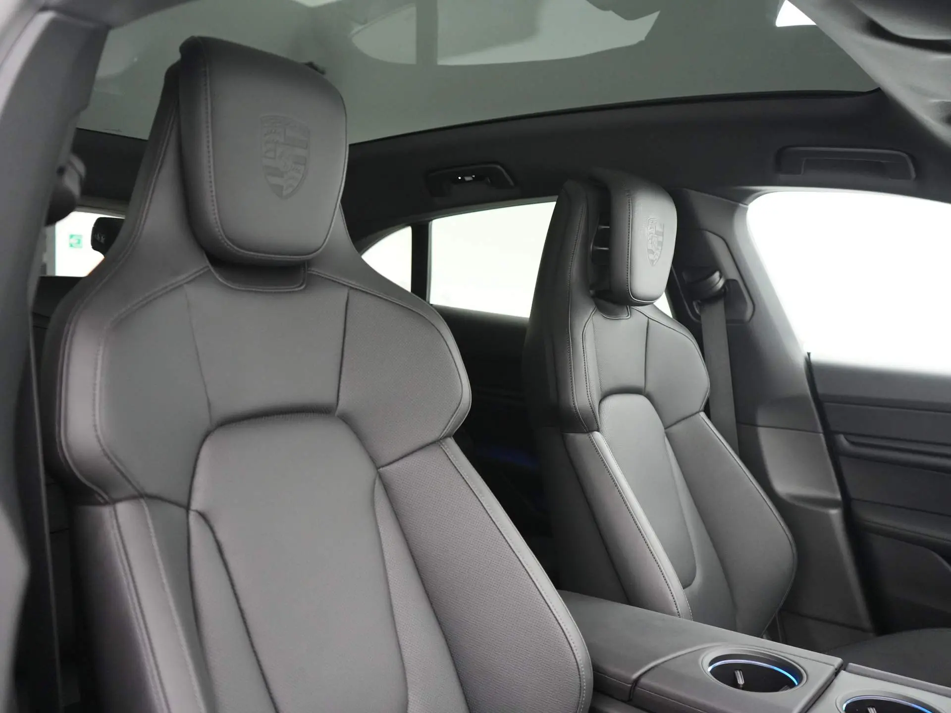 Taycan 4 Cross Turismo