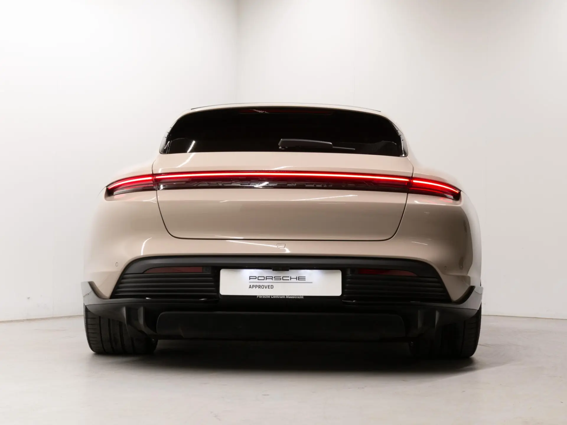 Taycan Sport Turismo 