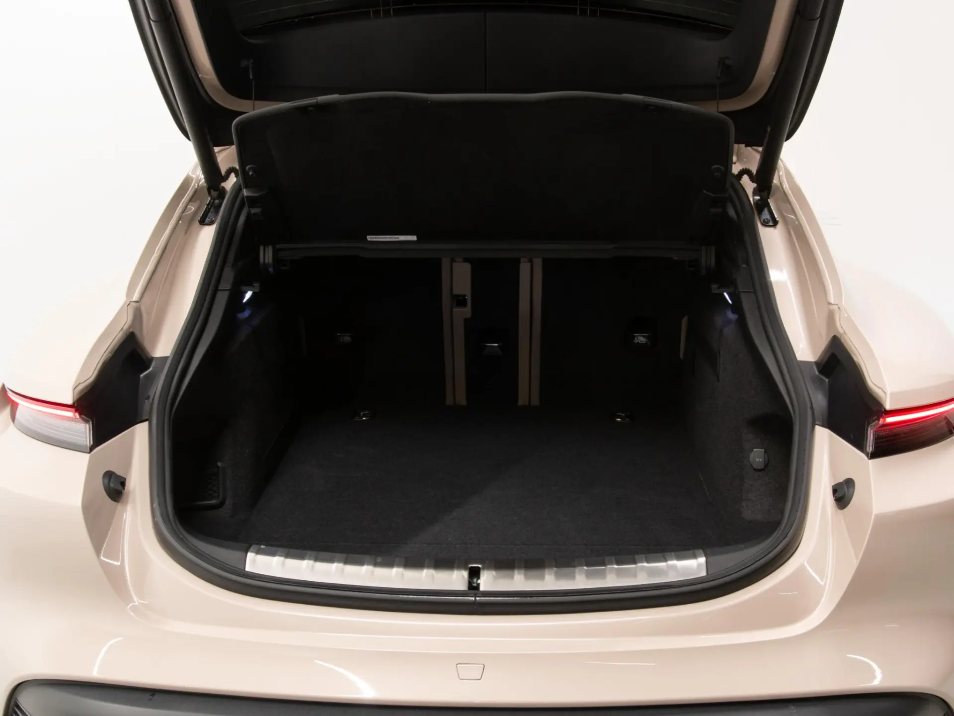 Taycan Sport Turismo 