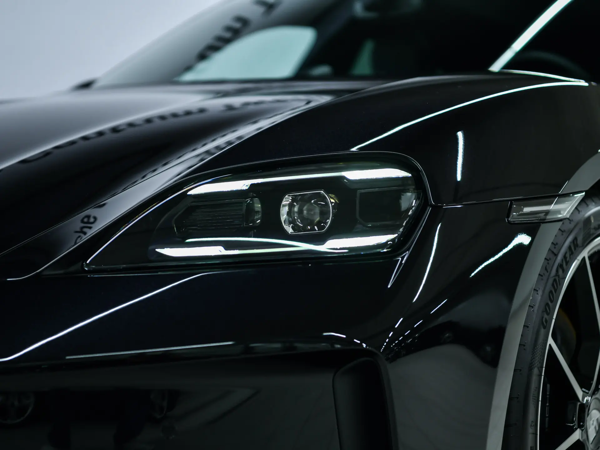 Taycan Sport Turismo