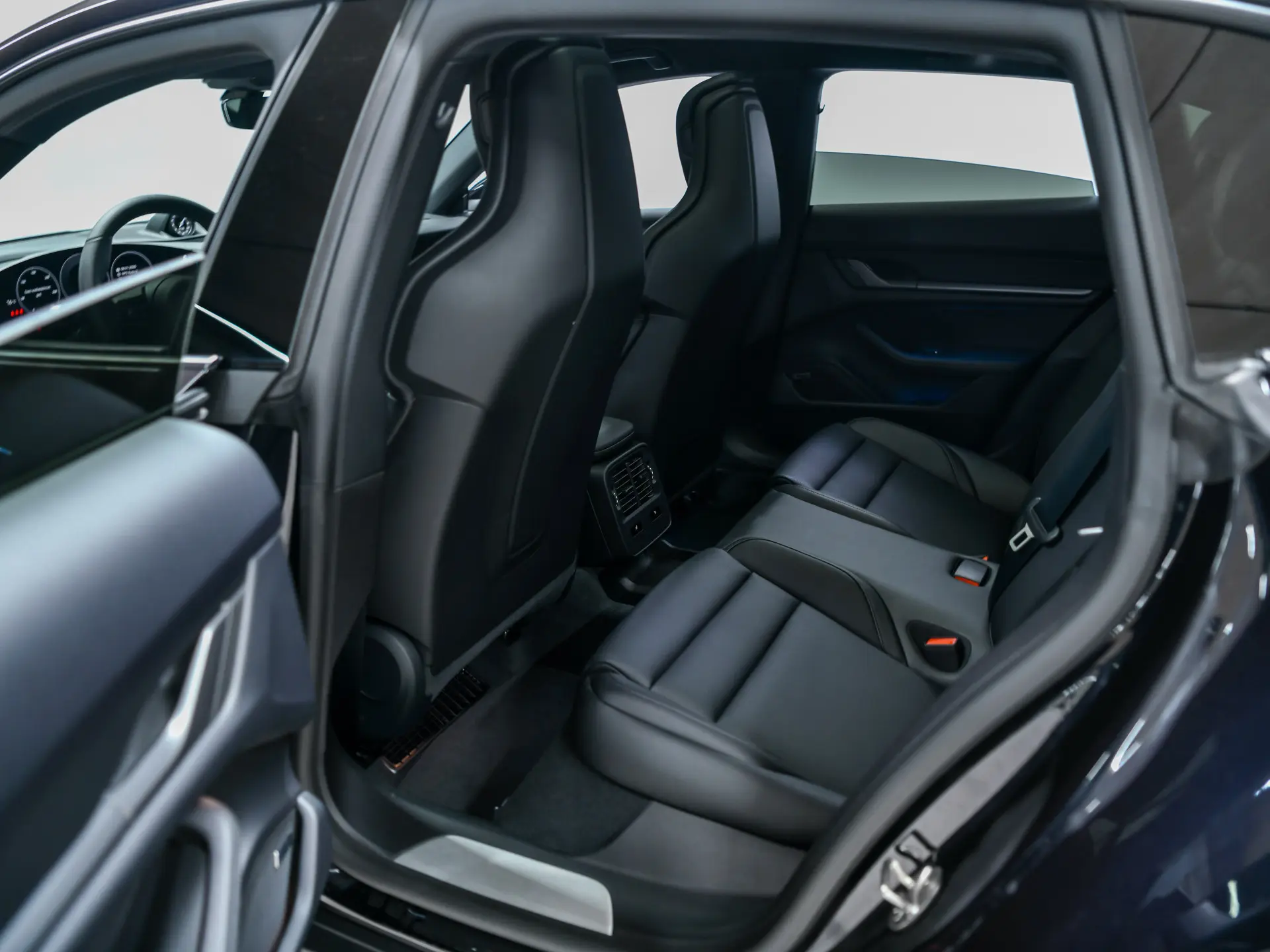 Taycan Sport Turismo