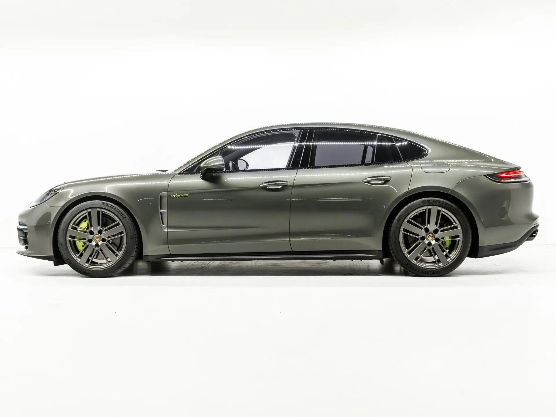 Panamera 4 E-Hybrid Platinum Edition