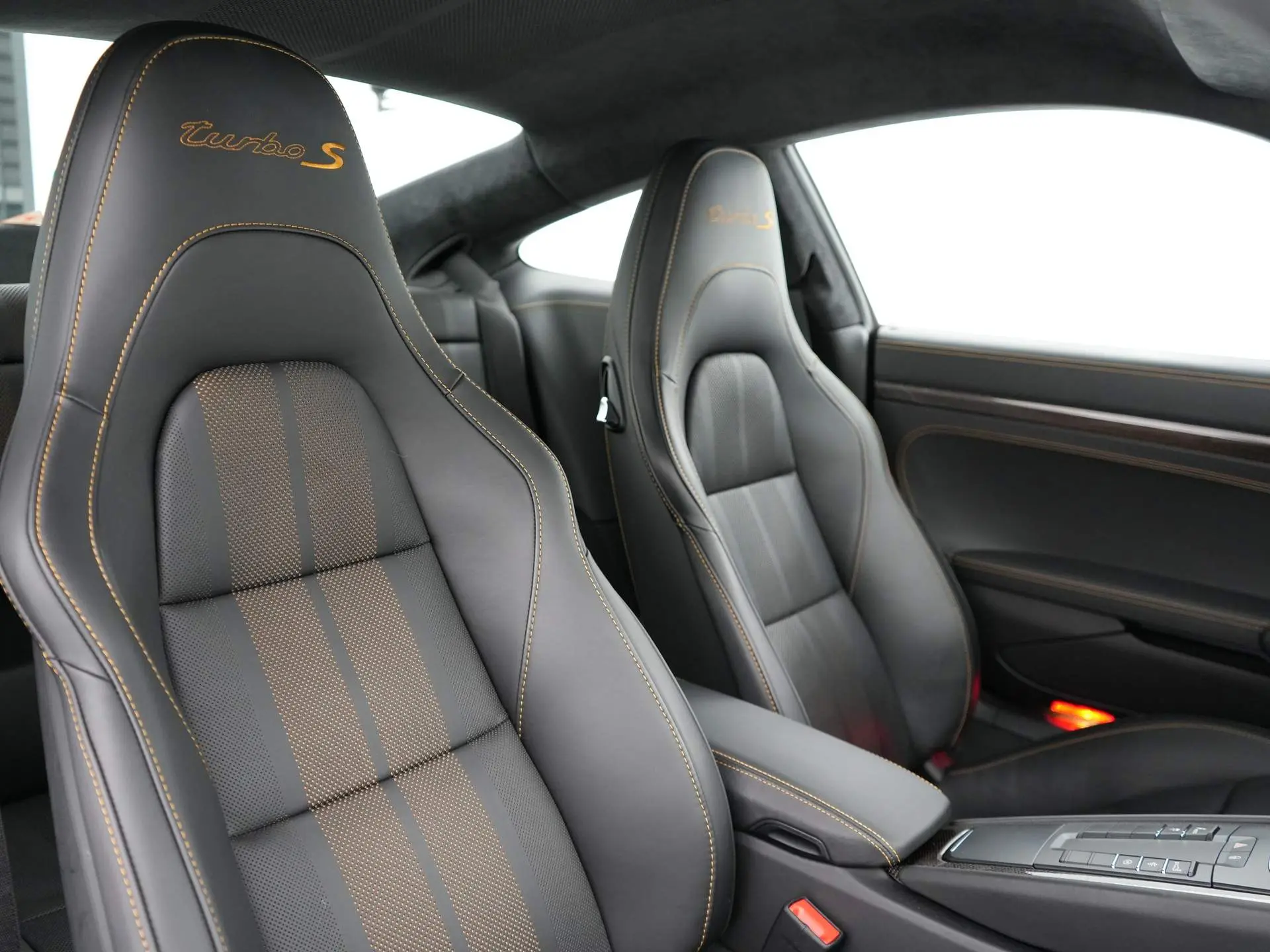 911 Turbo S Exclusive Series