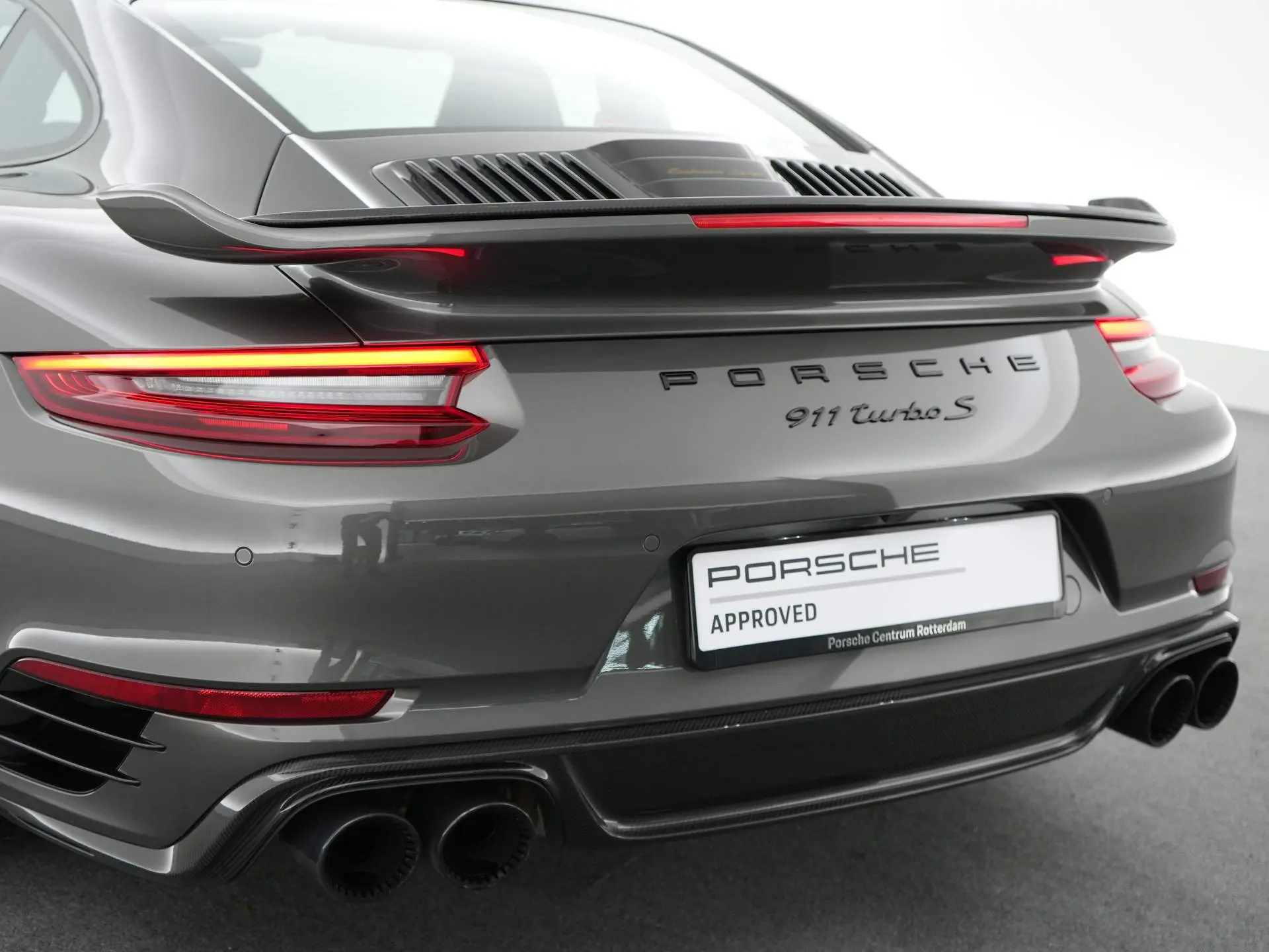 911 Turbo S Exclusive Series