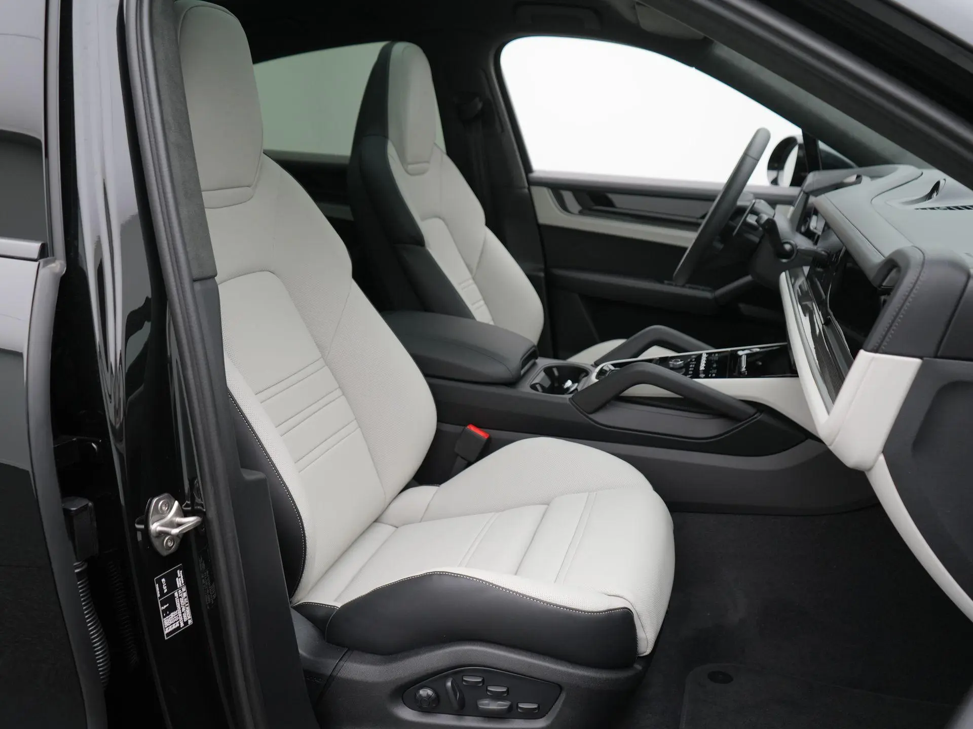 Cayenne Coupé E-Hybrid