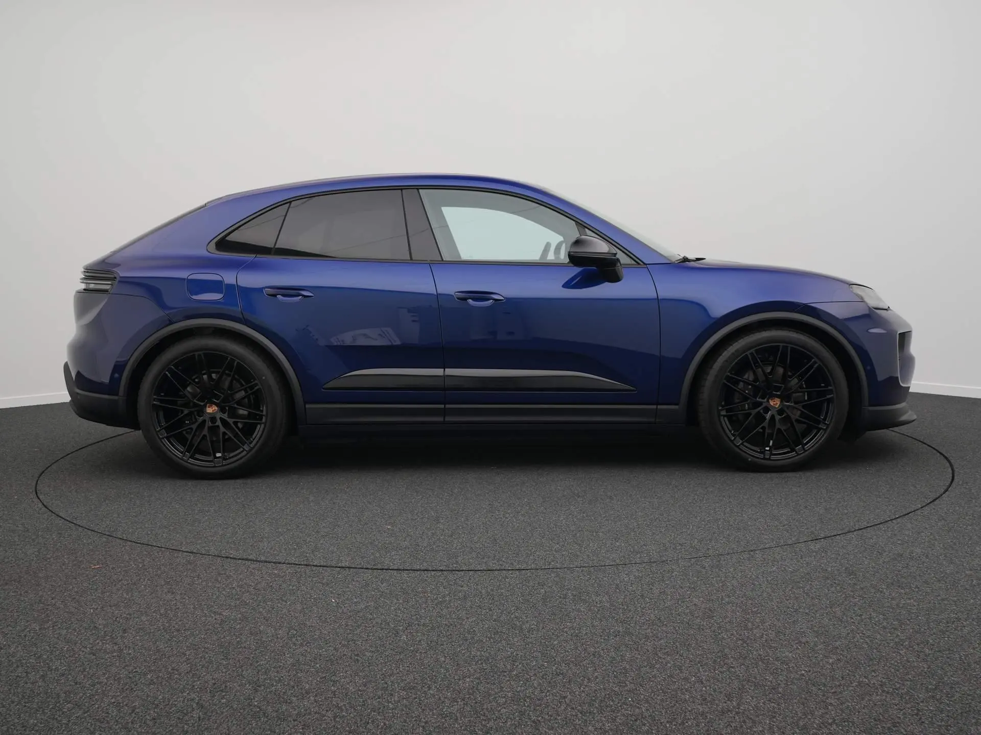 Macan 4