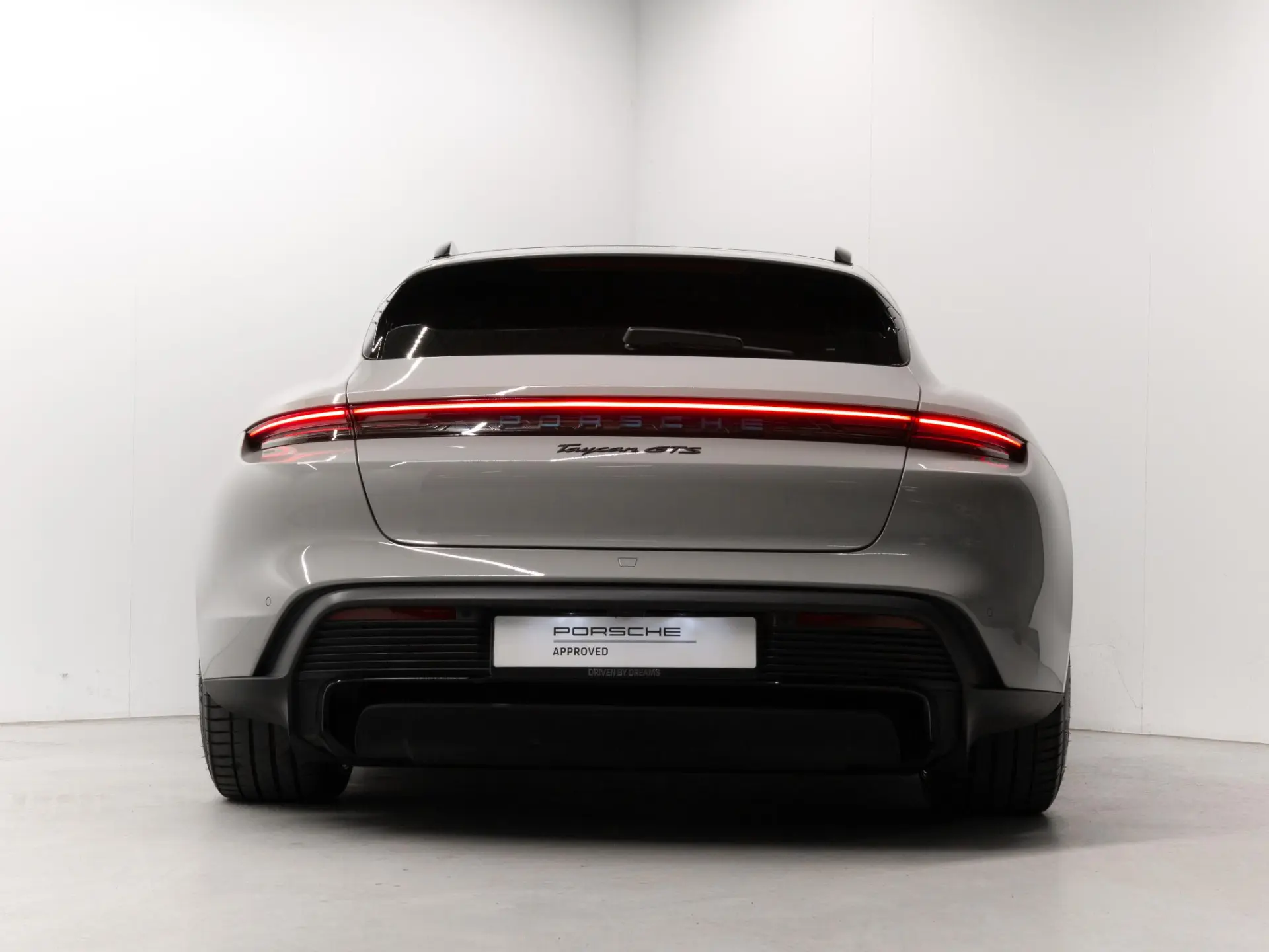 Taycan GTS Sport Turismo Performance-accu Plus