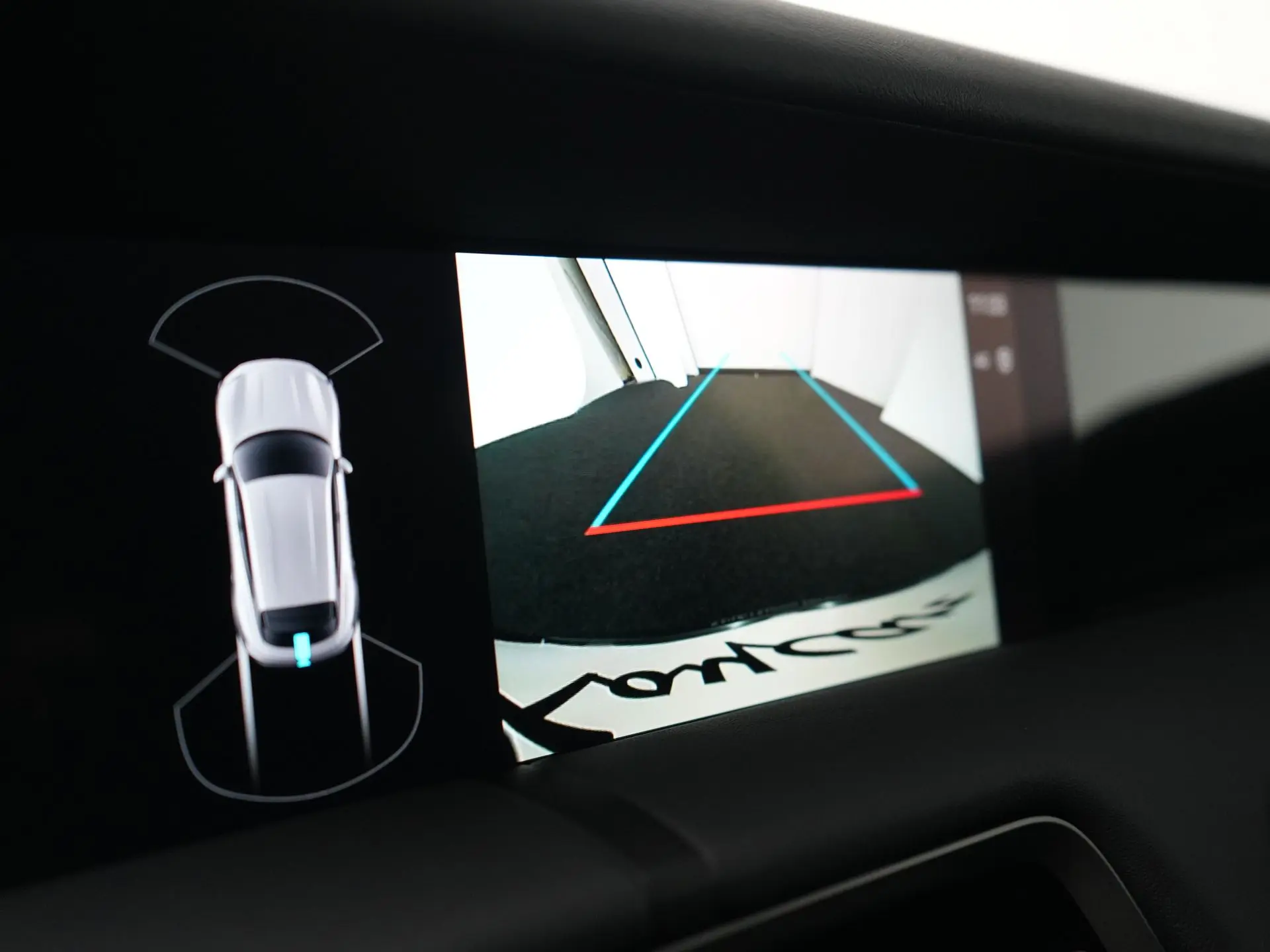 Taycan 4 Cross Turismo 