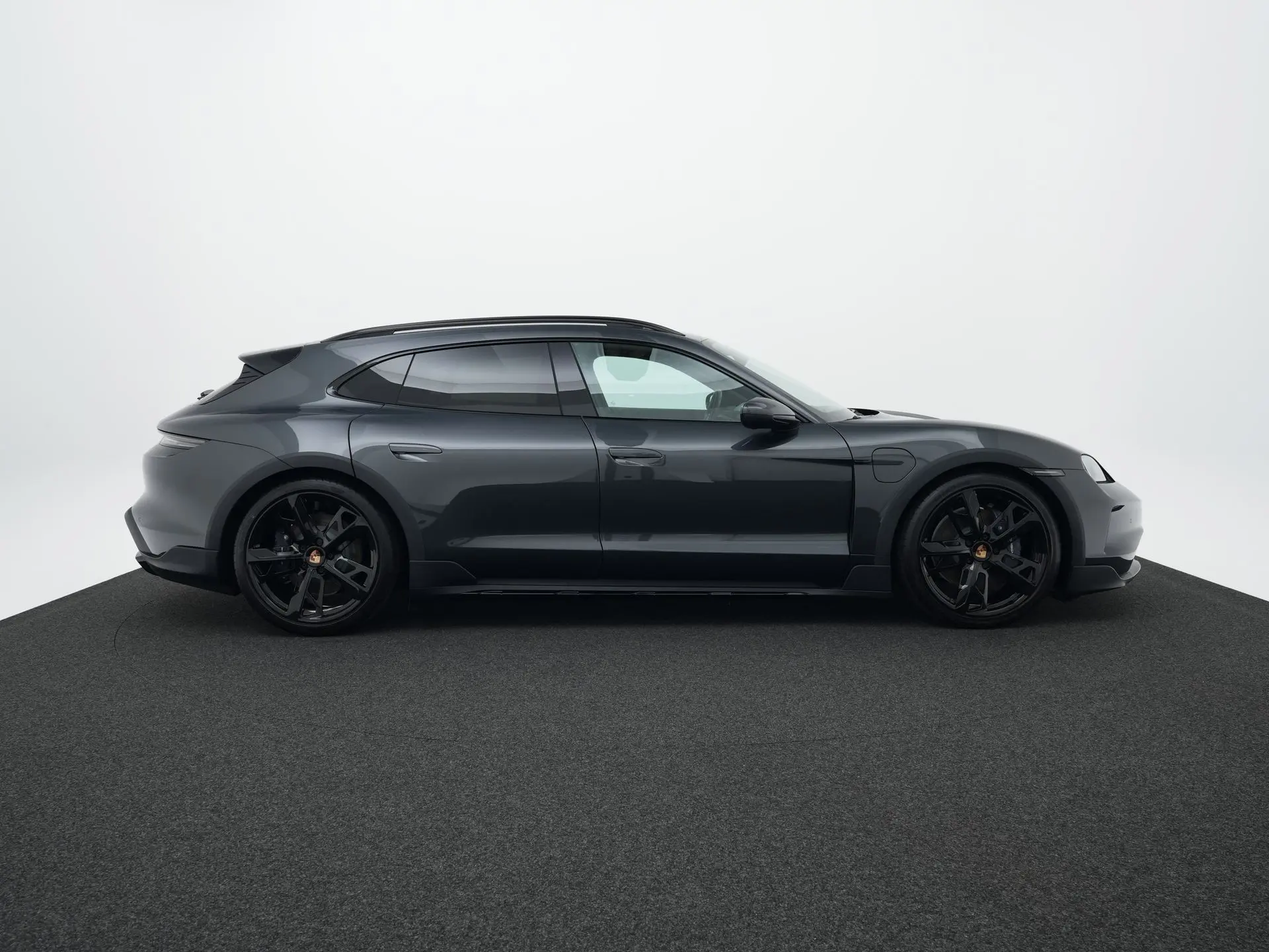 Taycan 4 Cross Turismo 