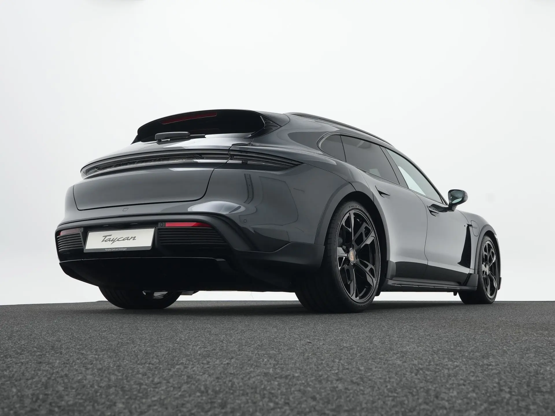 Taycan 4 Cross Turismo 