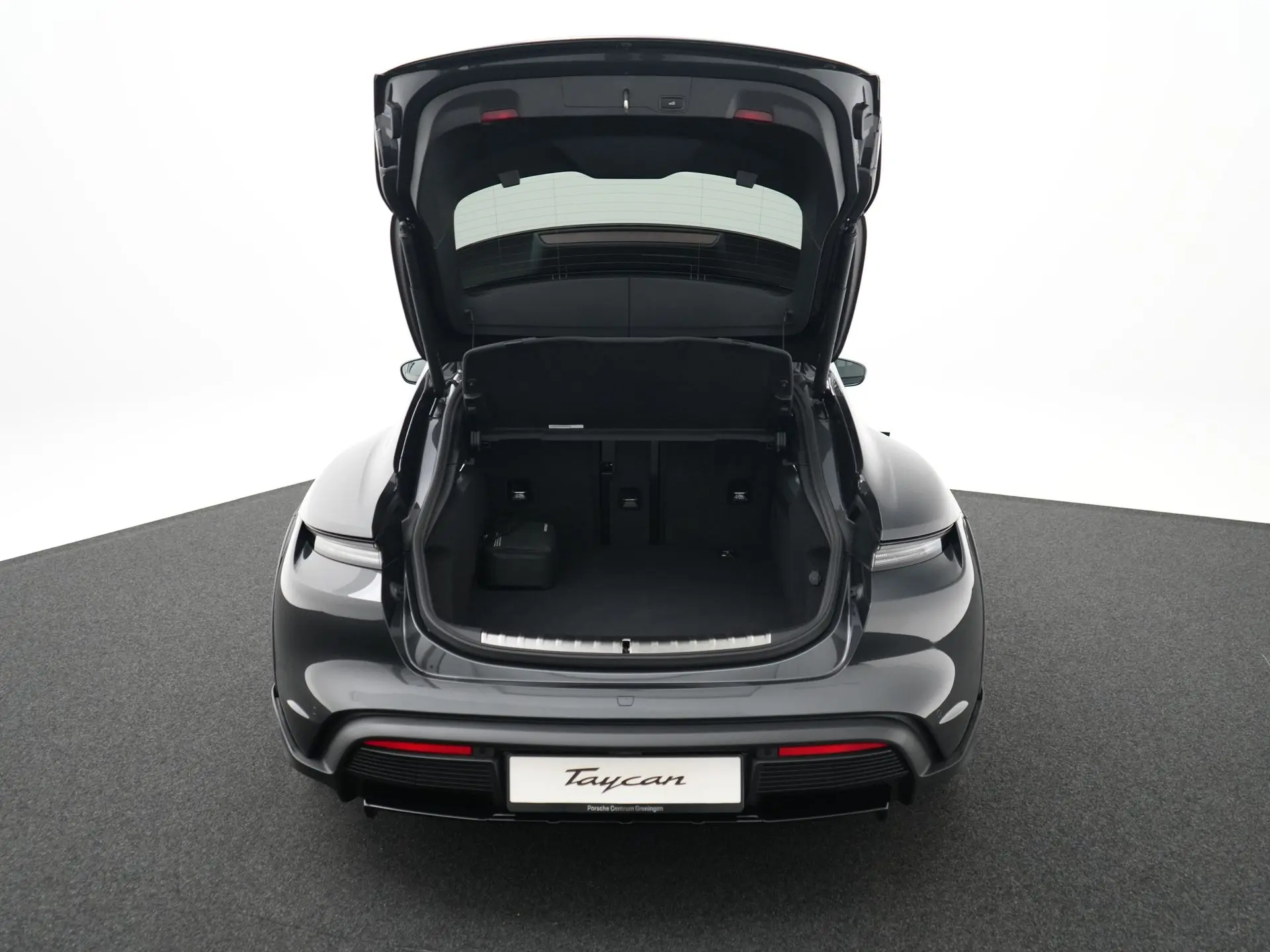 Taycan 4 Cross Turismo 